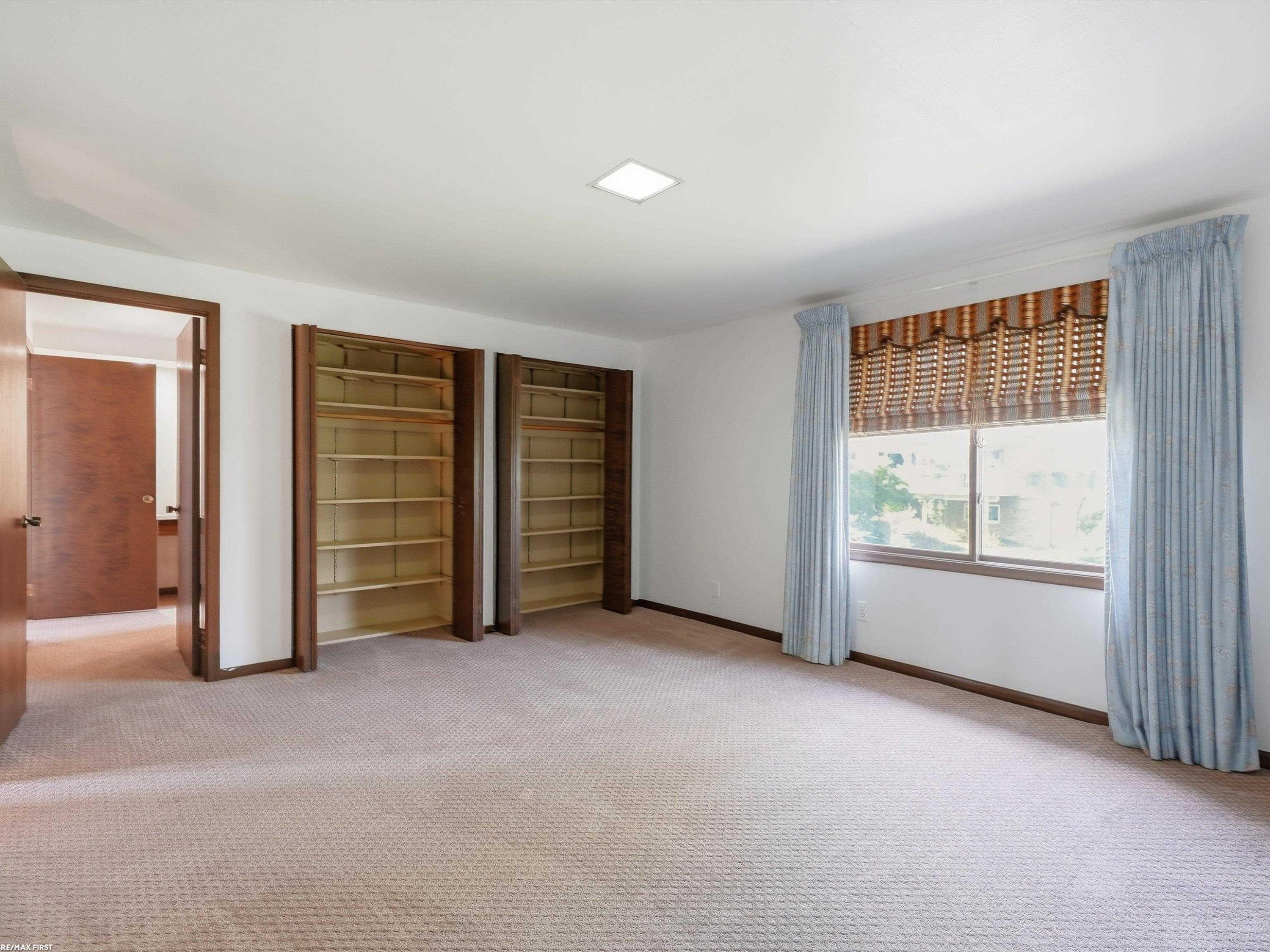 4677 Rolling Ridge Road, West Bloomfield, MI 48323 — Photo 51