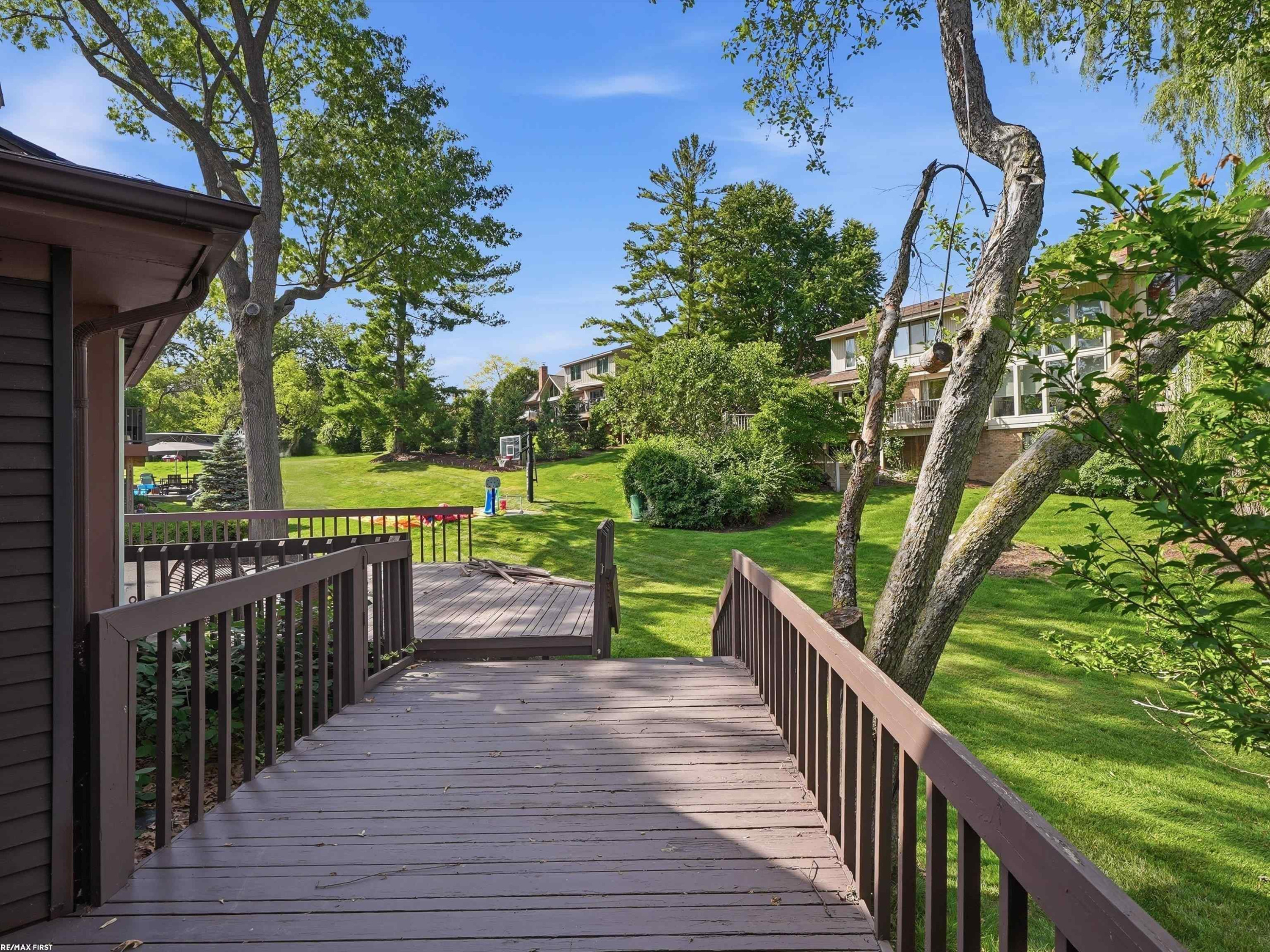 4677 Rolling Ridge Road, West Bloomfield, MI 48323 — Photo 72