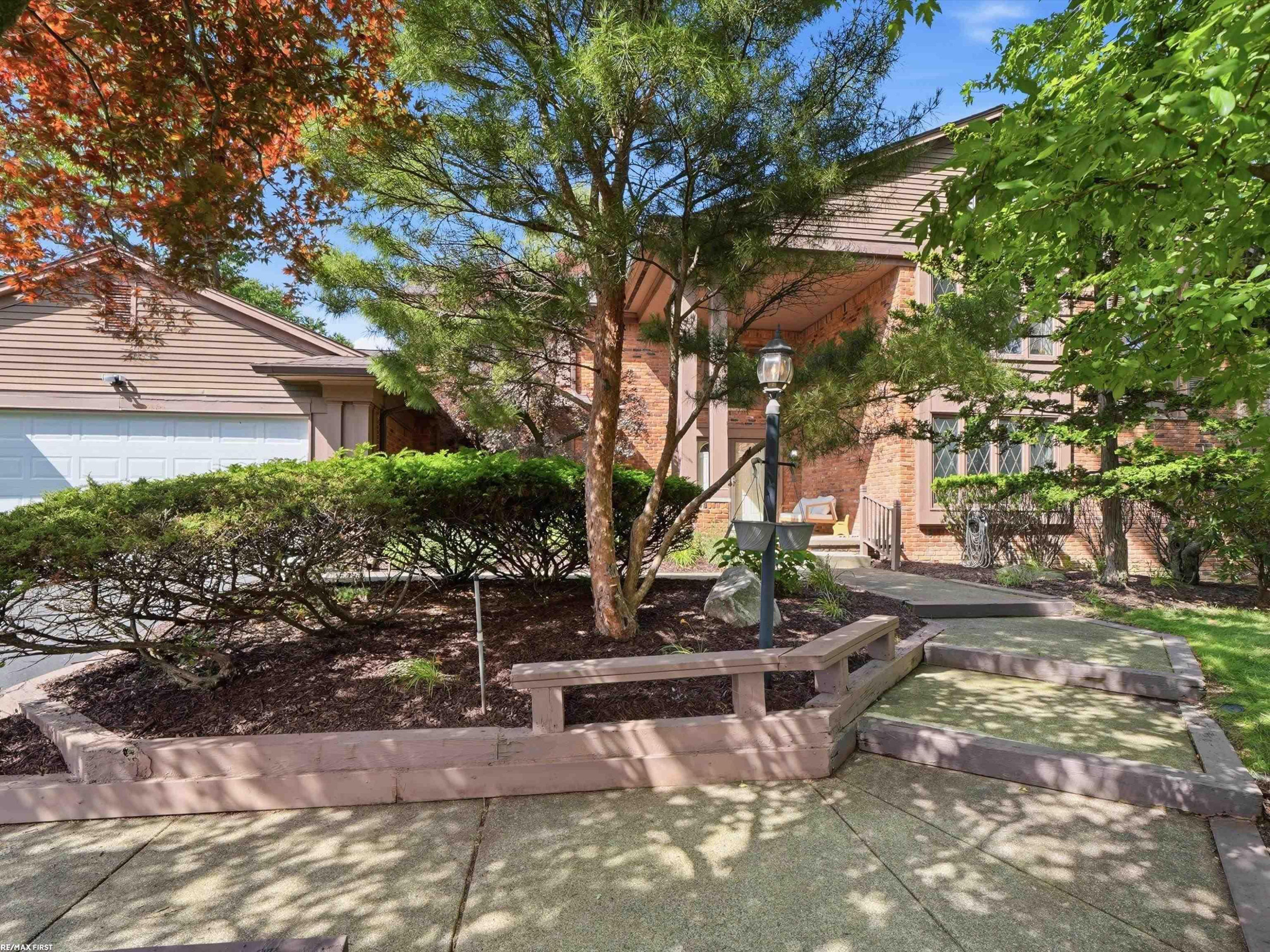 4677 Rolling Ridge Road, West Bloomfield, MI 48323 — Photo 4