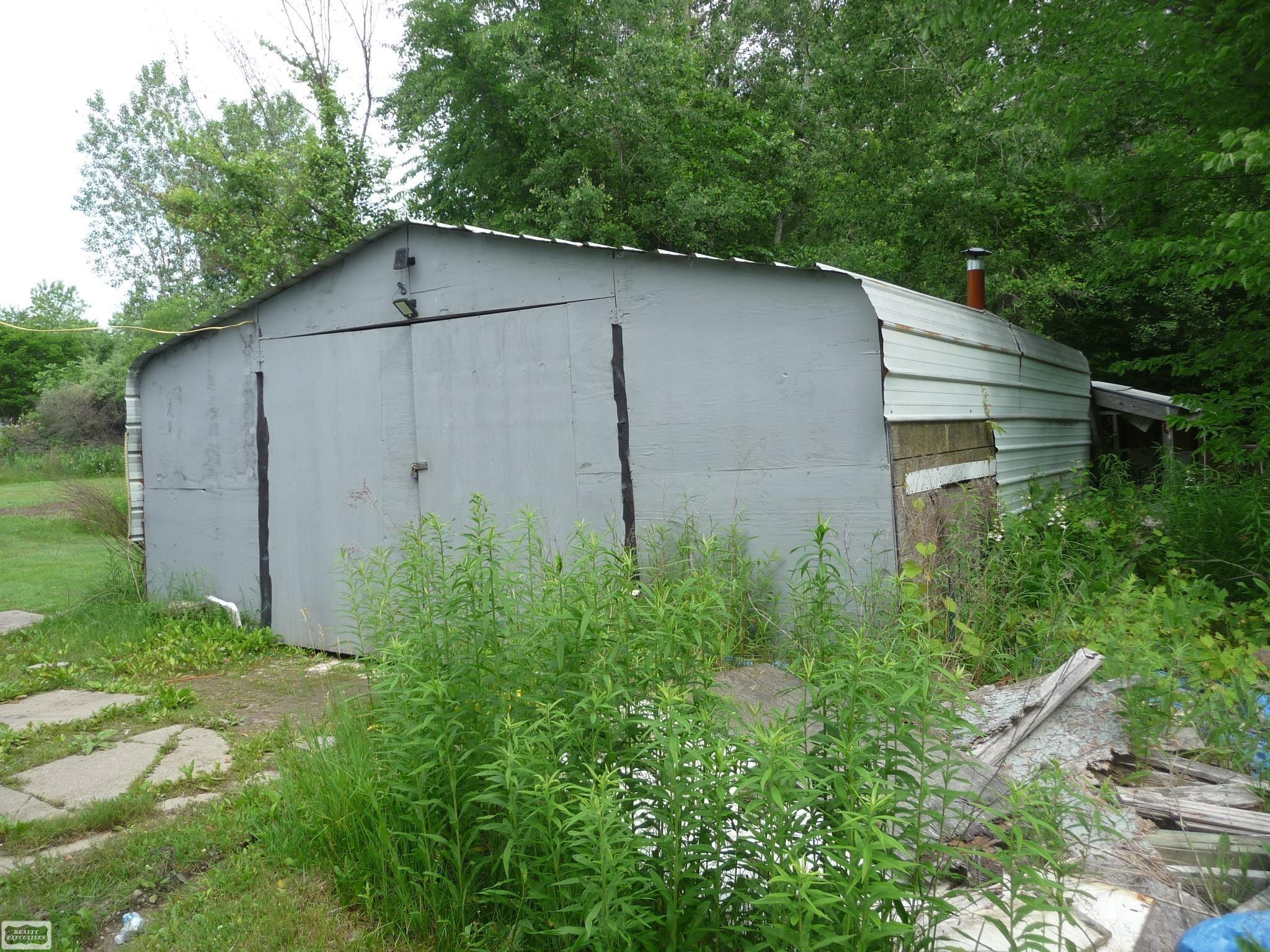 4382 Wall Road, Port Huron, MI 48060 — Photo 7