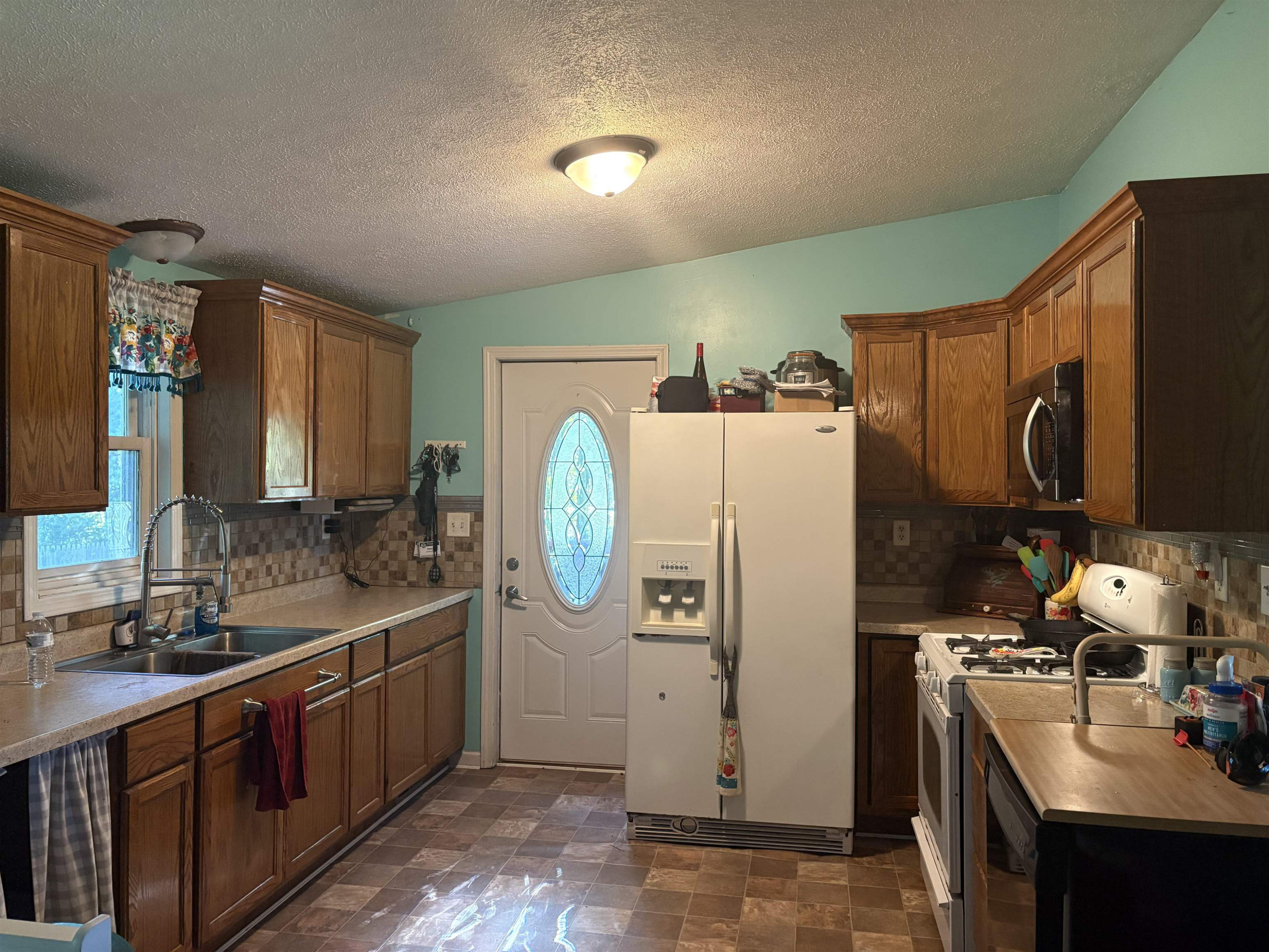 15887 S Hemlock Road, Oakley, MI 48649 — Photo 2