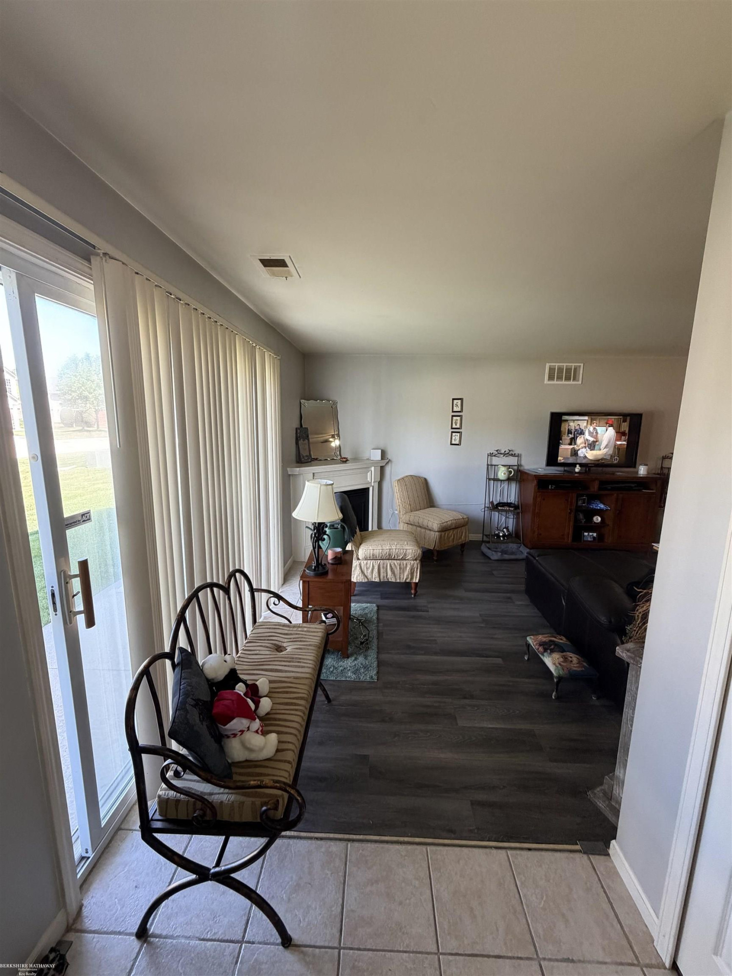 45683 Gable Drive, MI 48044 — Photo 2
