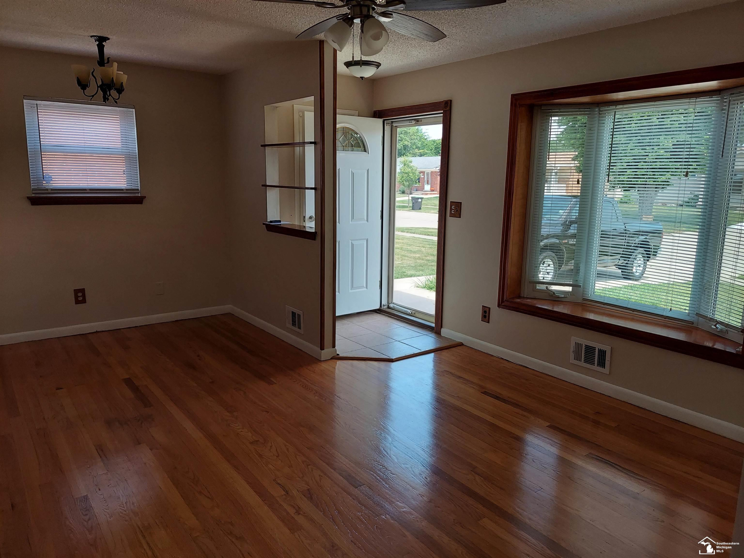 8324 Huron Street, Taylor, MI 48180 — Photo 8