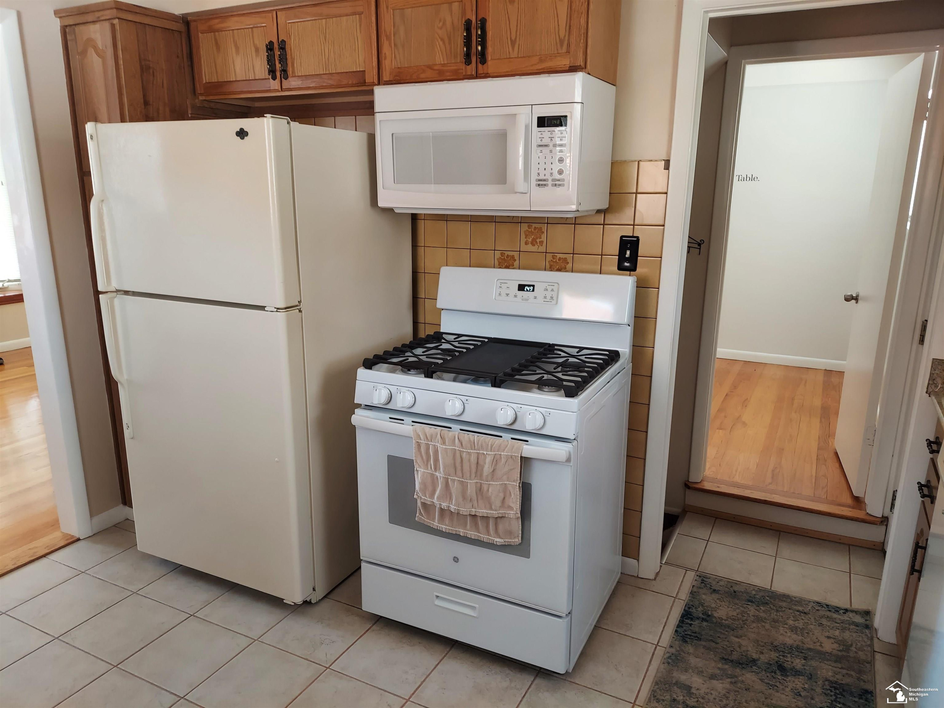 8324 Huron Street, Taylor, MI 48180 — Photo 11