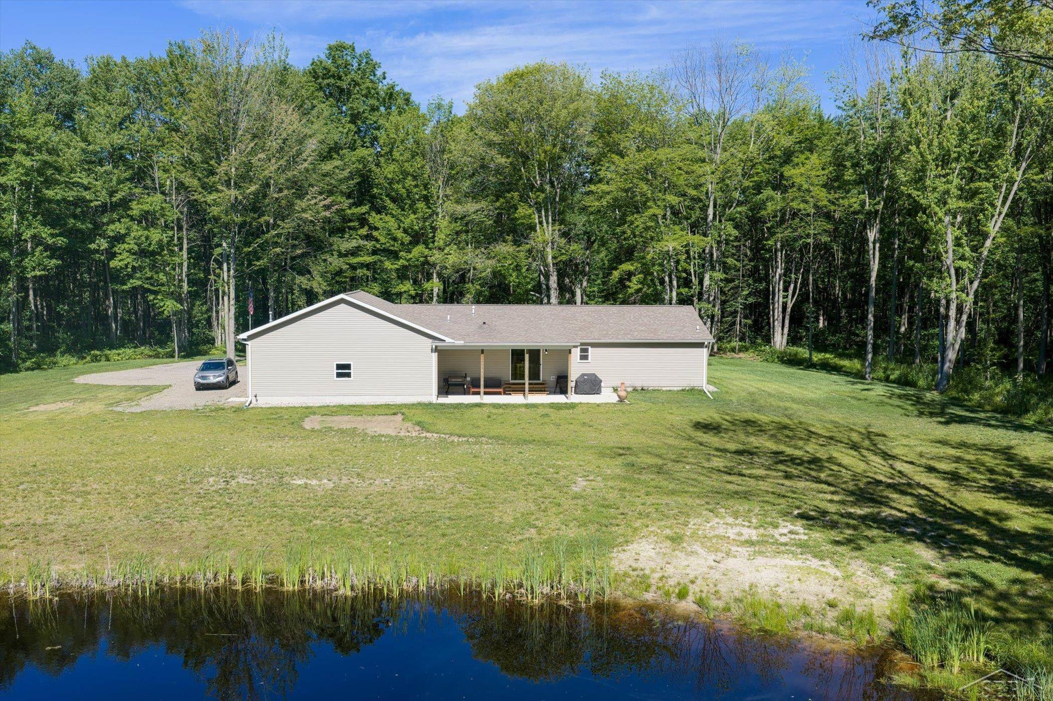 5590 N Jefferson Road, Midland, MI 48642 — Photo 3
