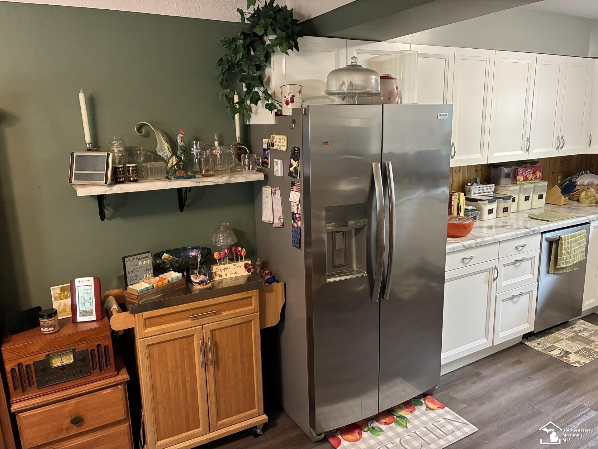 8296 Westwood Drive, Ida, MI 48140 — Photo 9