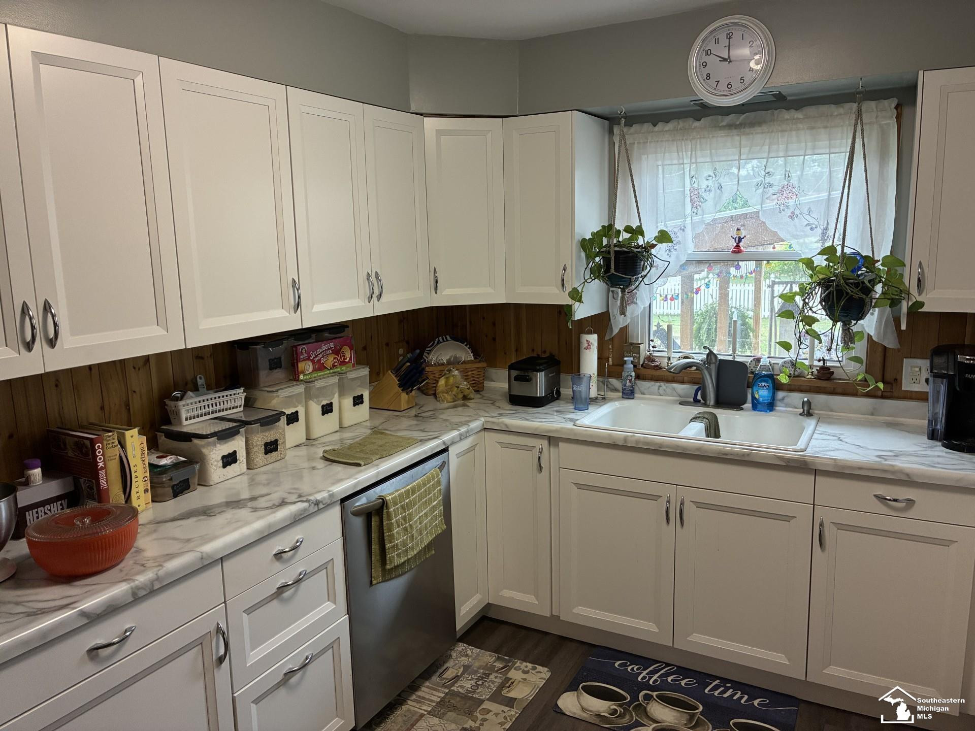 8296 Westwood Drive, Ida, MI 48140 — Photo 11