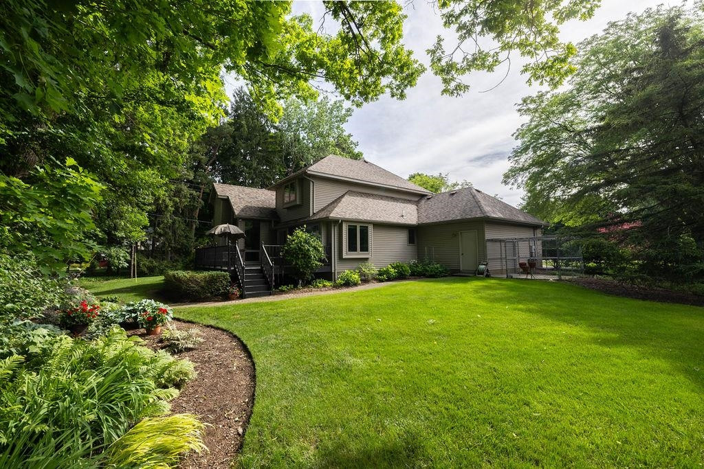 2987 Park Lane, Owosso, MI 48867 — Photo 10