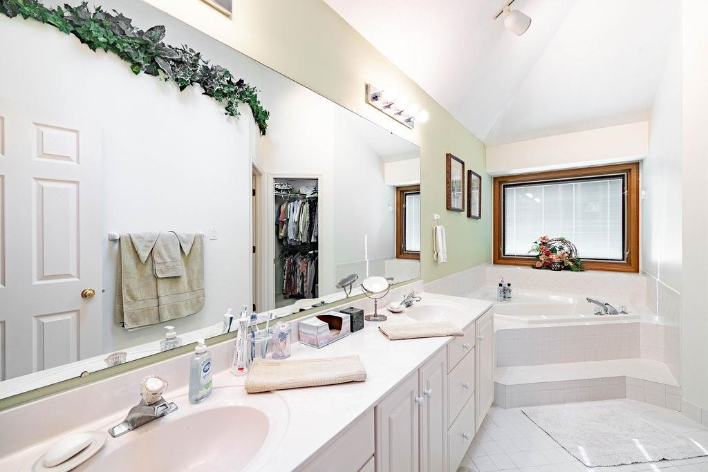 2987 Park Lane, Owosso, MI 48867 — Photo 37