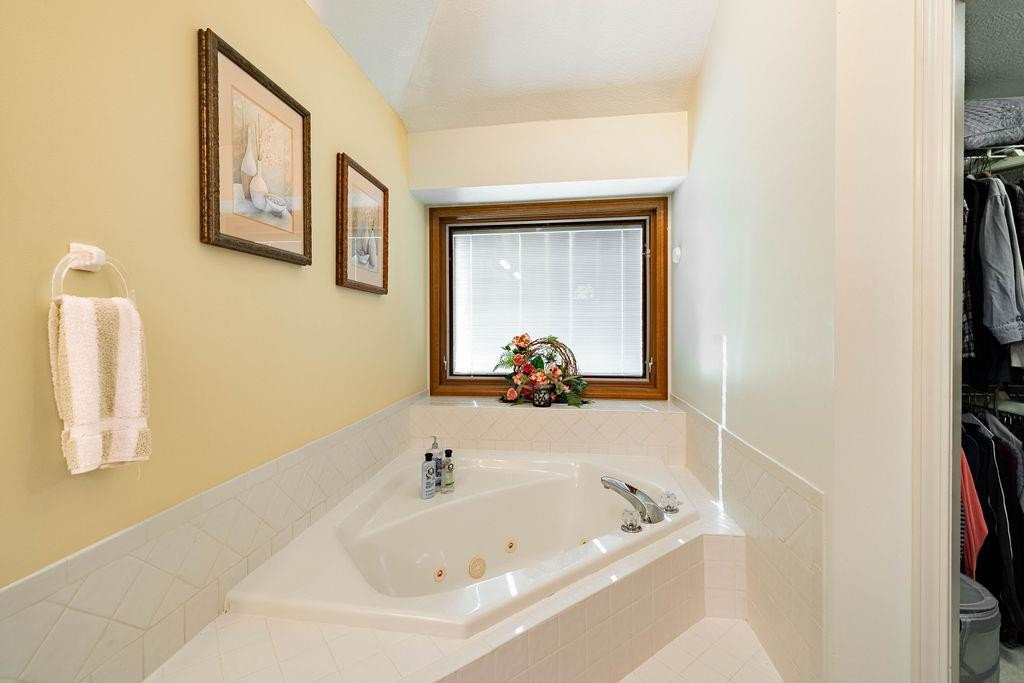 2987 Park Lane, Owosso, MI 48867 — Photo 39