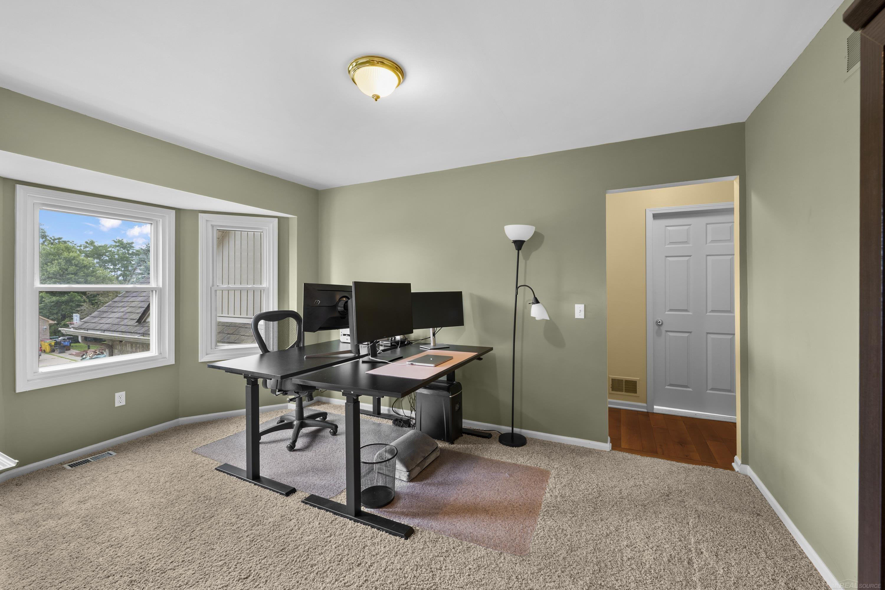 70351 Hillside Court, MI 48065 — Photo 22