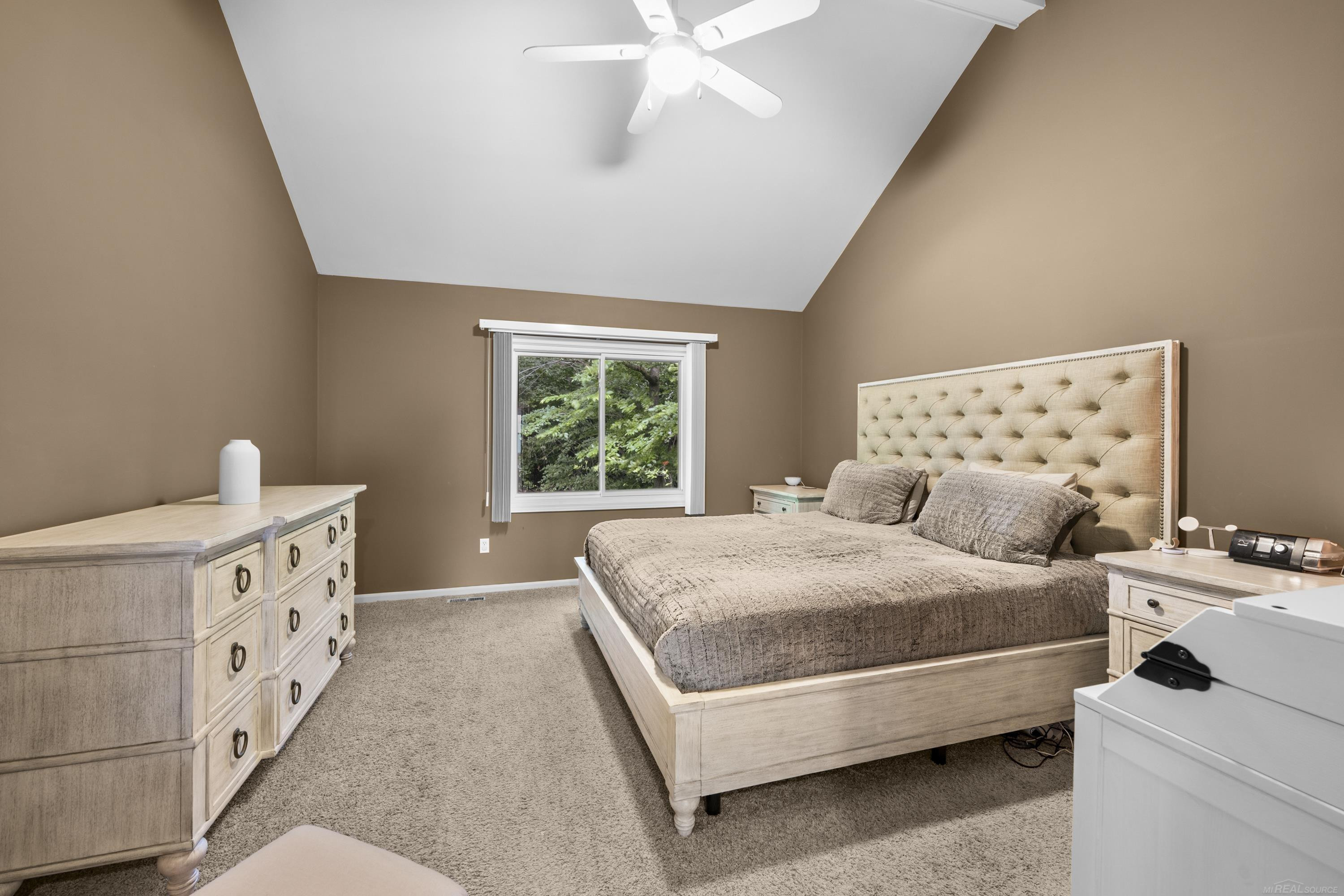 70351 Hillside Court, MI 48065 — Photo 23