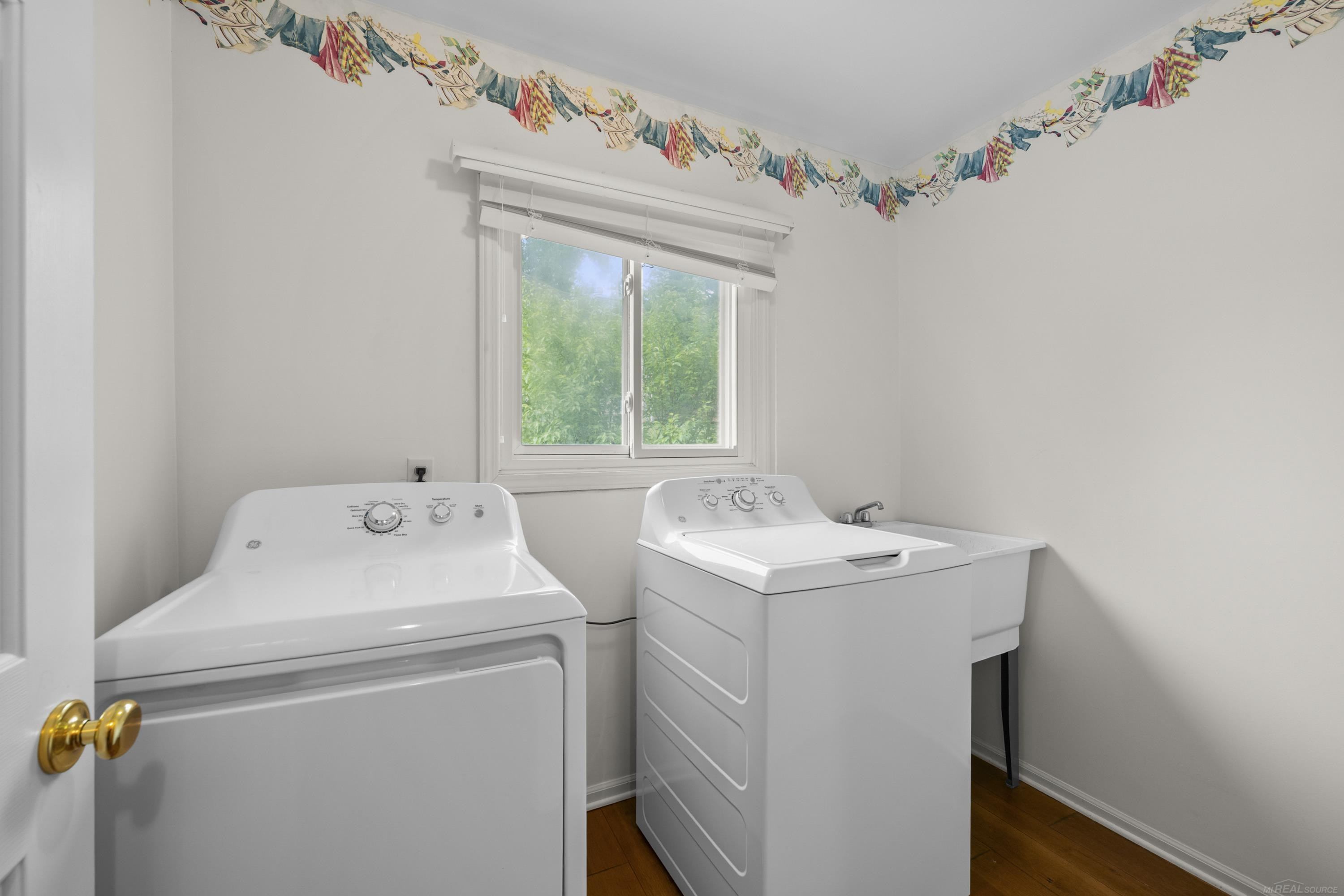 70351 Hillside Court, MI 48065 — Photo 29
