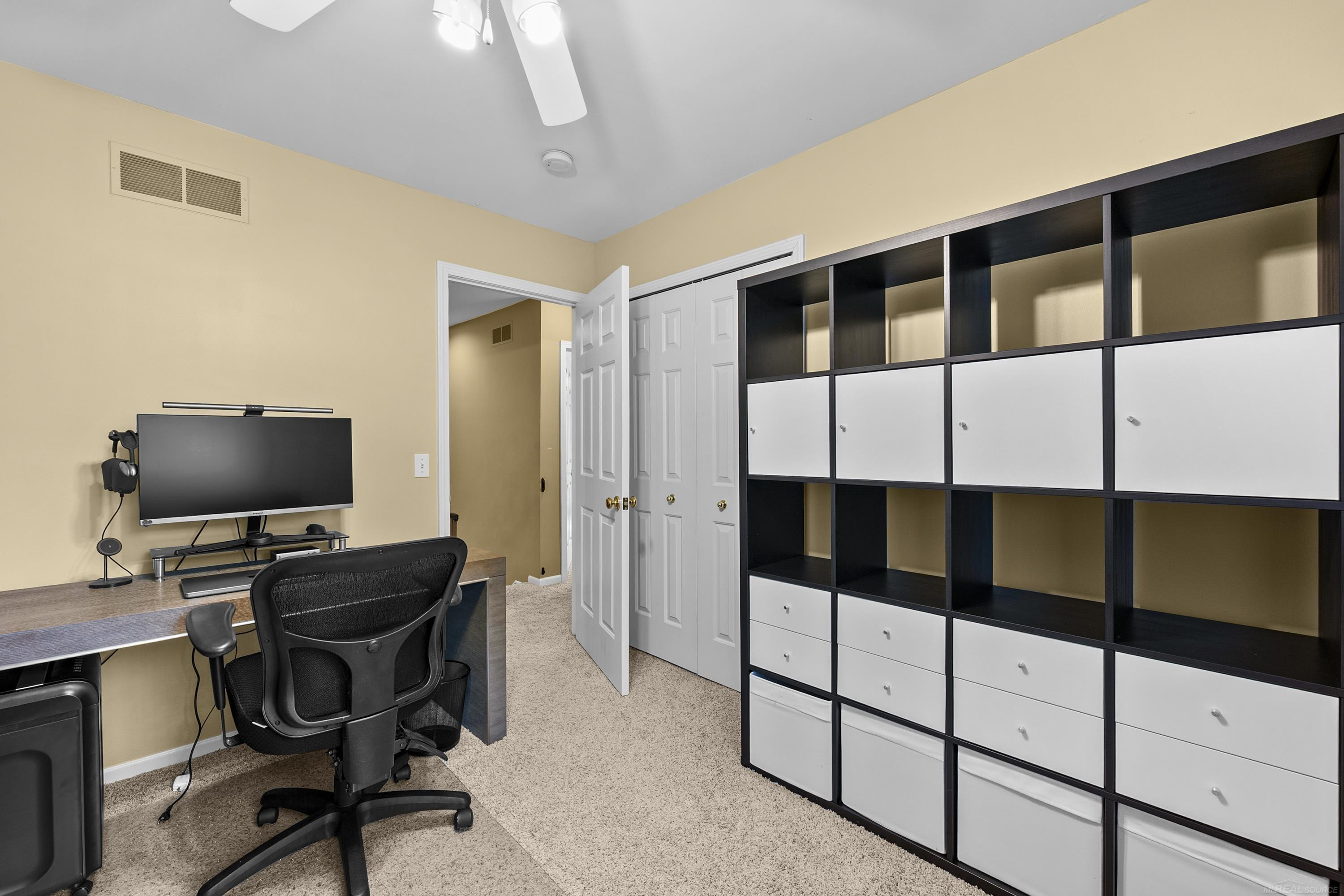 70351 Hillside Court, MI 48065 — Photo 30