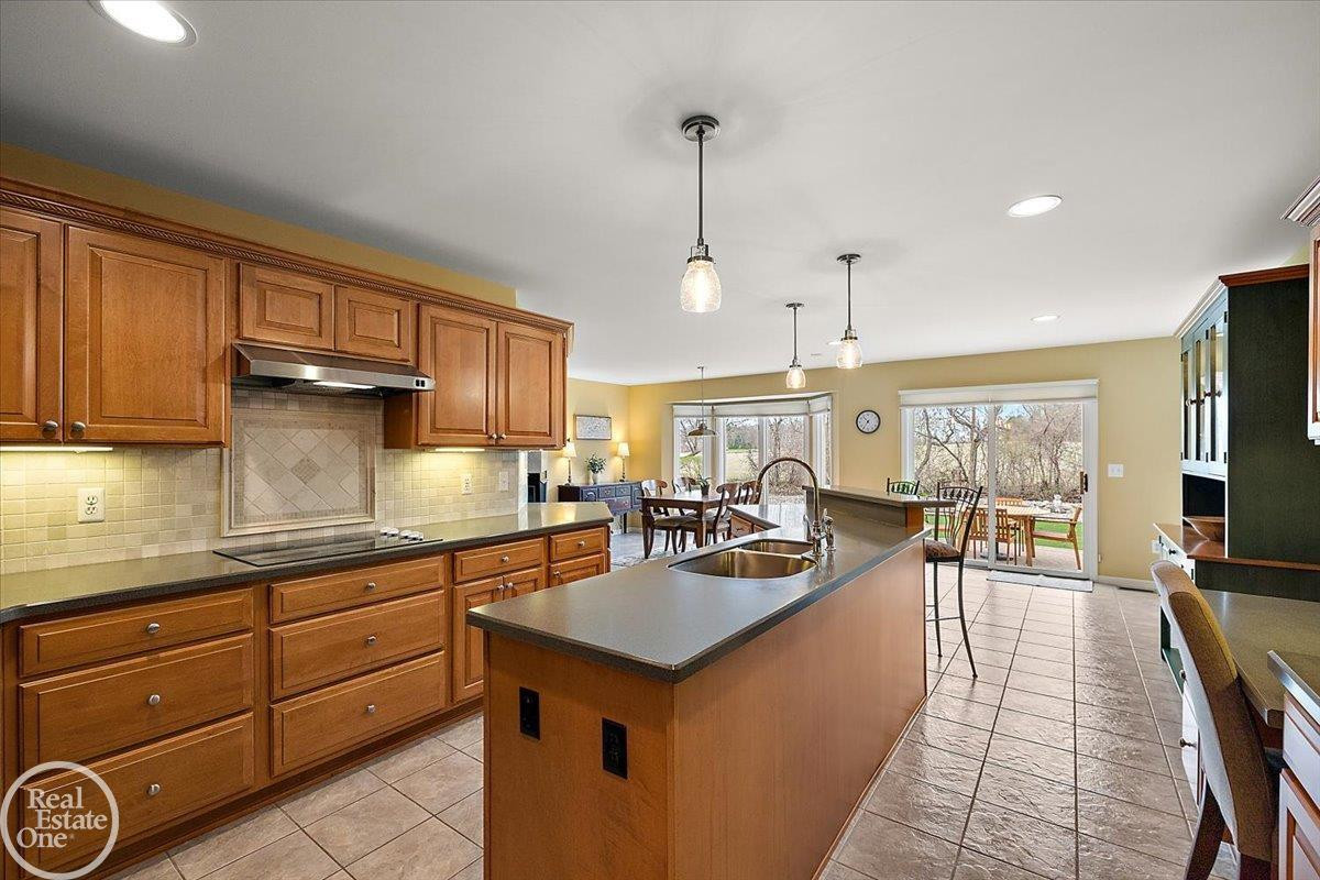63815 Inverness Drive, Unit #53, MI 48095 — Photo 28