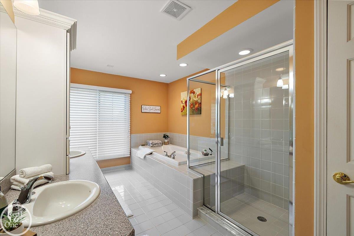63815 Inverness Drive, Unit #53, MI 48095 — Photo 43