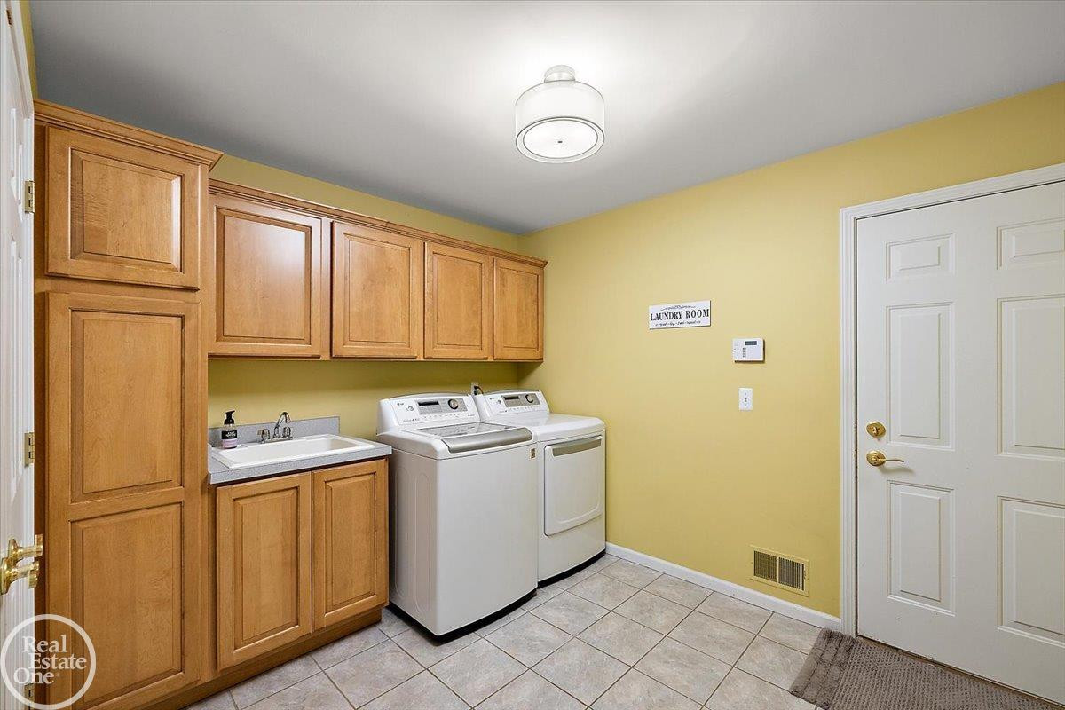 63815 Inverness Drive, Unit #53, MI 48095 — Photo 49