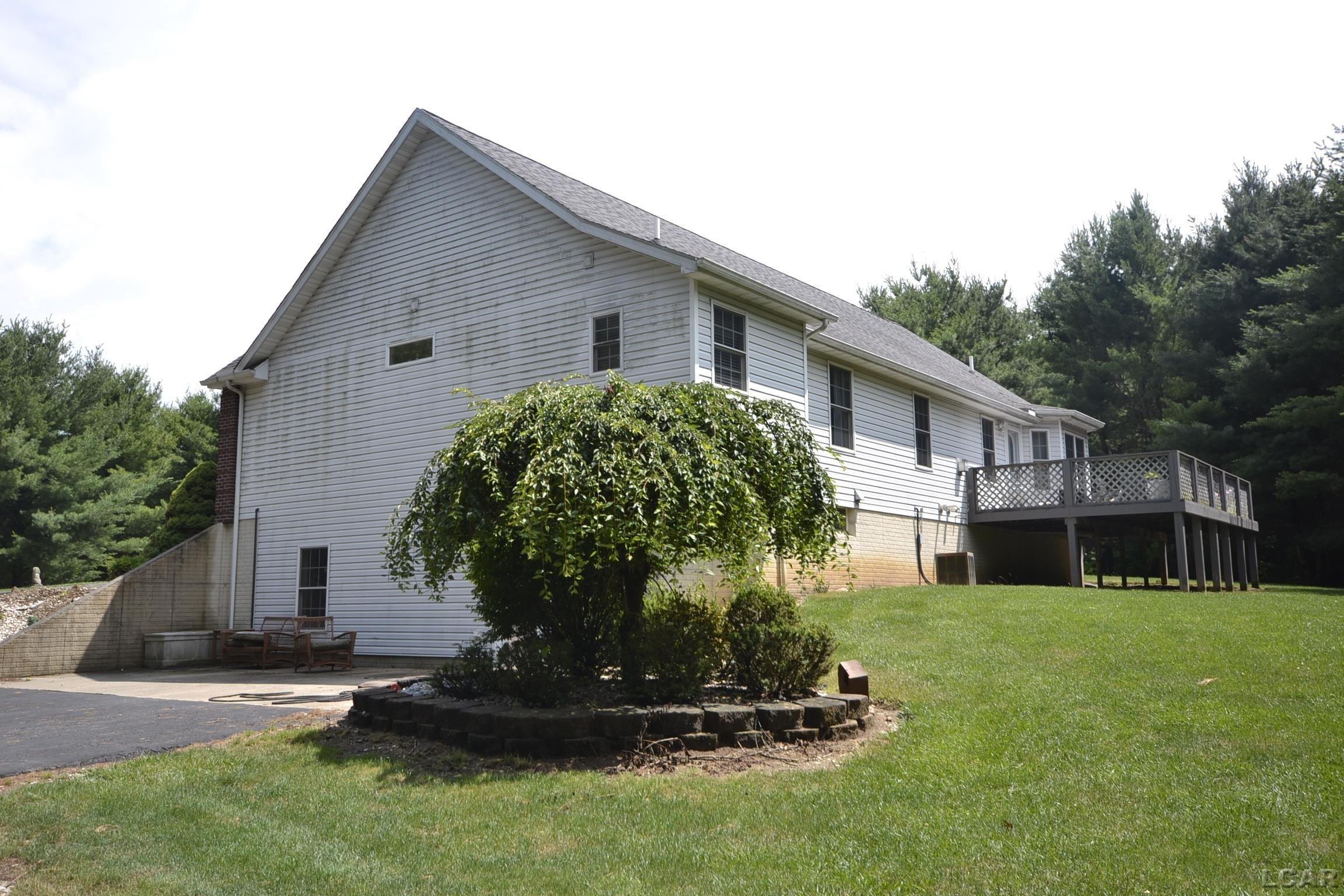 10568 Beebe Highway, Tipton, MI 49287 — Photo 25