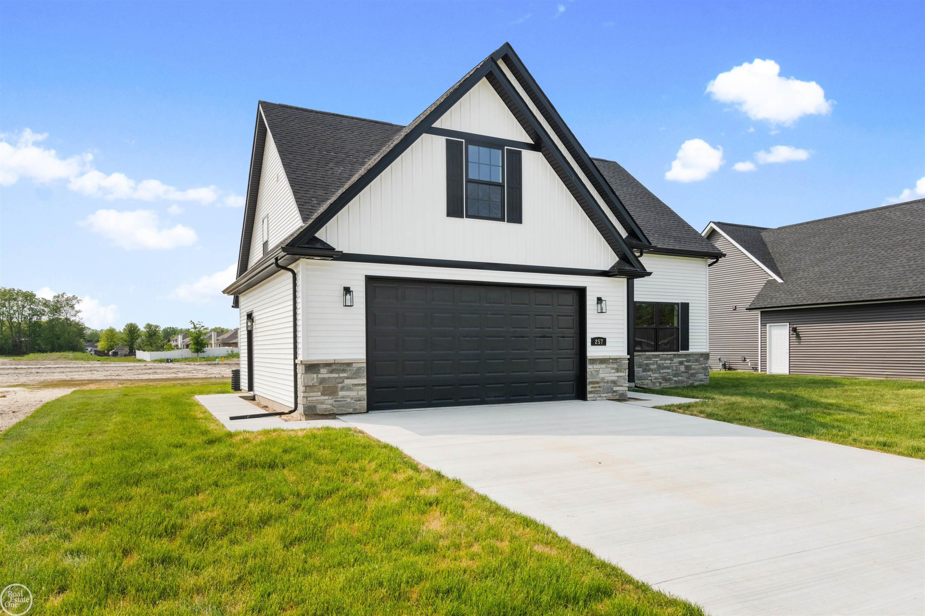 1 Carney Drive - Photo 2
