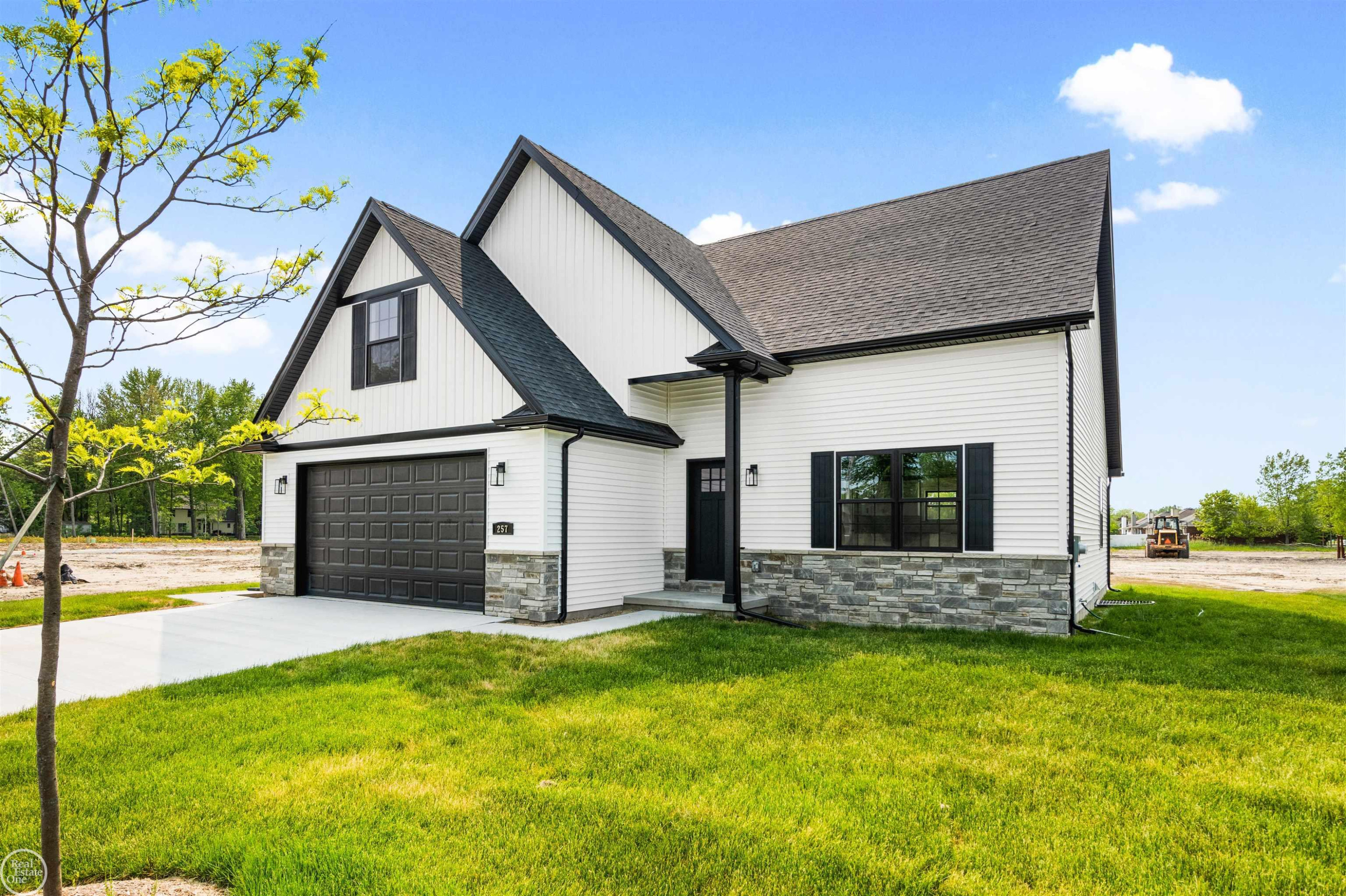 1 Carney Drive - Photo 3