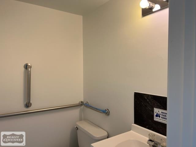 37150 Utica Road, Clinton Twp, MI 48036 — Photo 15