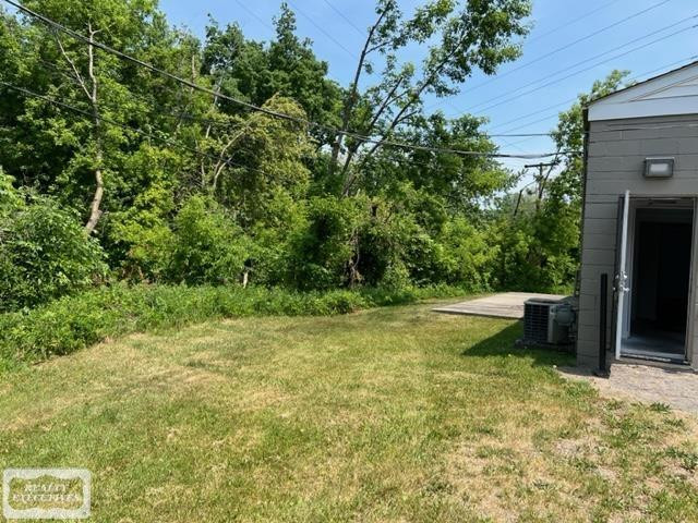 37150 Utica Road, Clinton Twp, MI 48036 — Photo 18