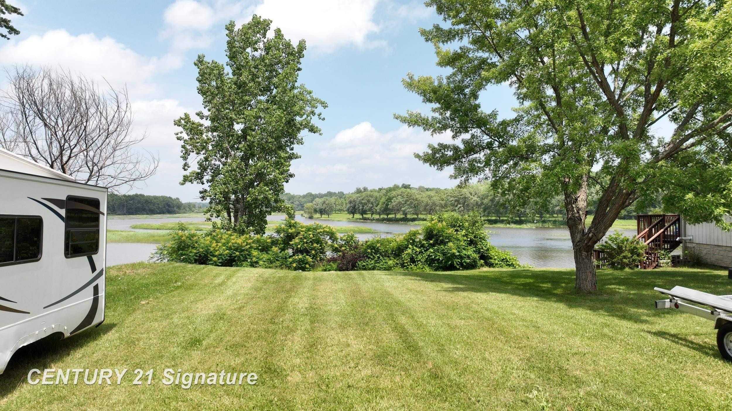 5848 N Lake Drive Drive, Sanford, MI 48657 — Photo 5