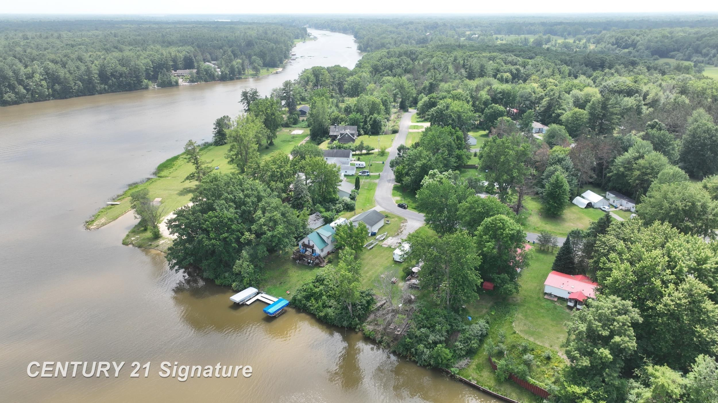 5848 N Lake Drive Drive, Sanford, MI 48657 — Photo 9