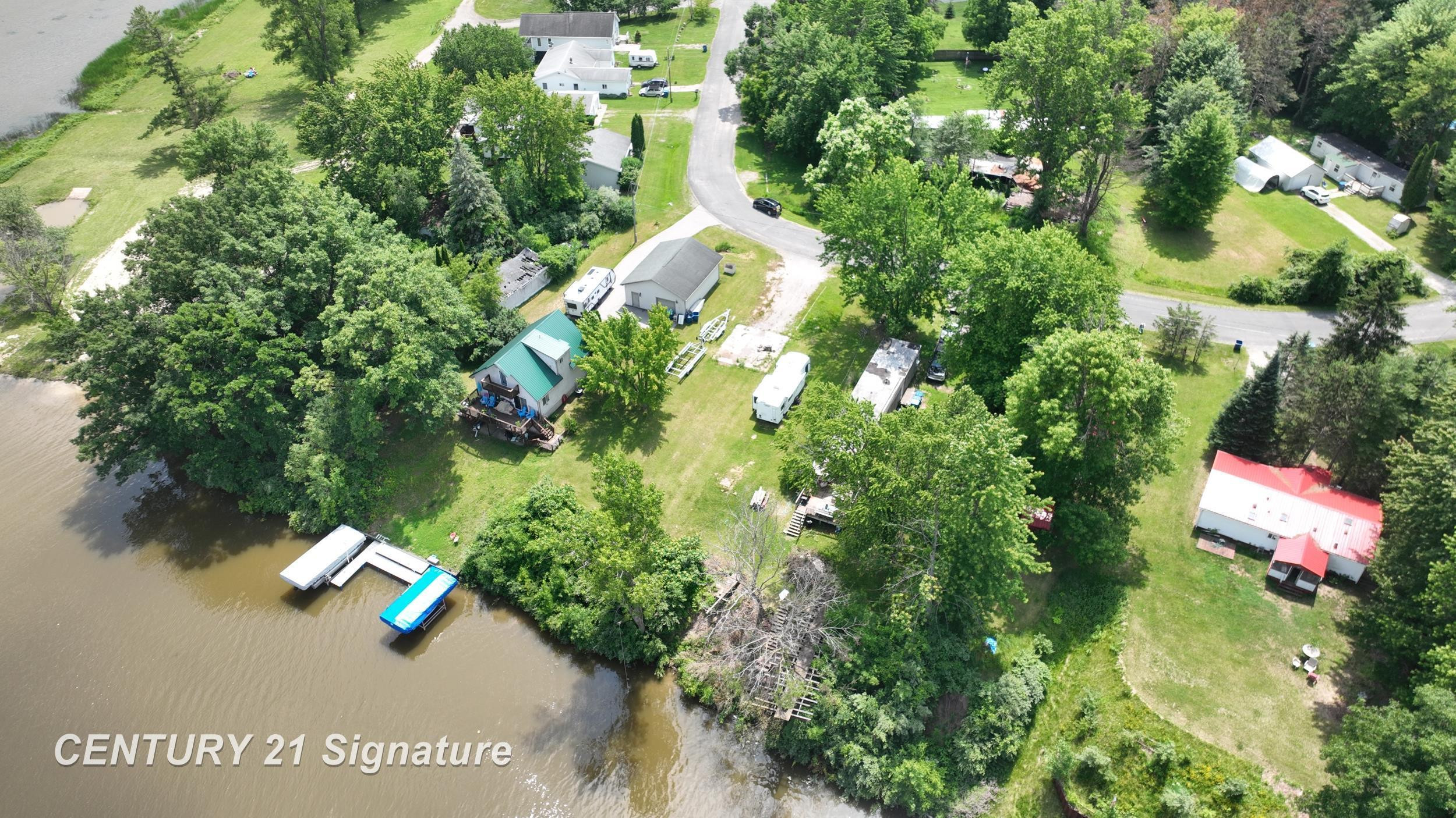 5848 N Lake Drive Drive, Sanford, MI 48657 — Photo 10
