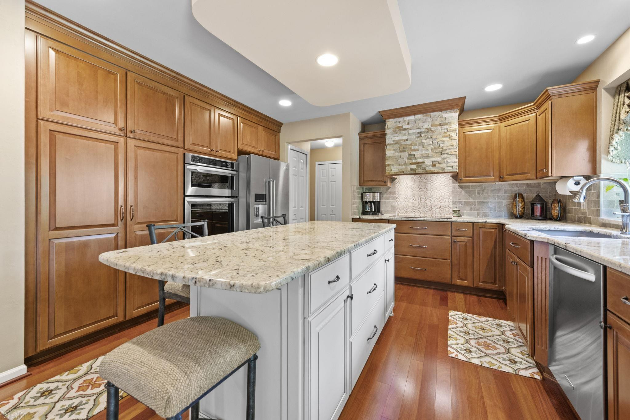53816 Cherrywood Drive, Shelby, MI 48315 — Photo 13
