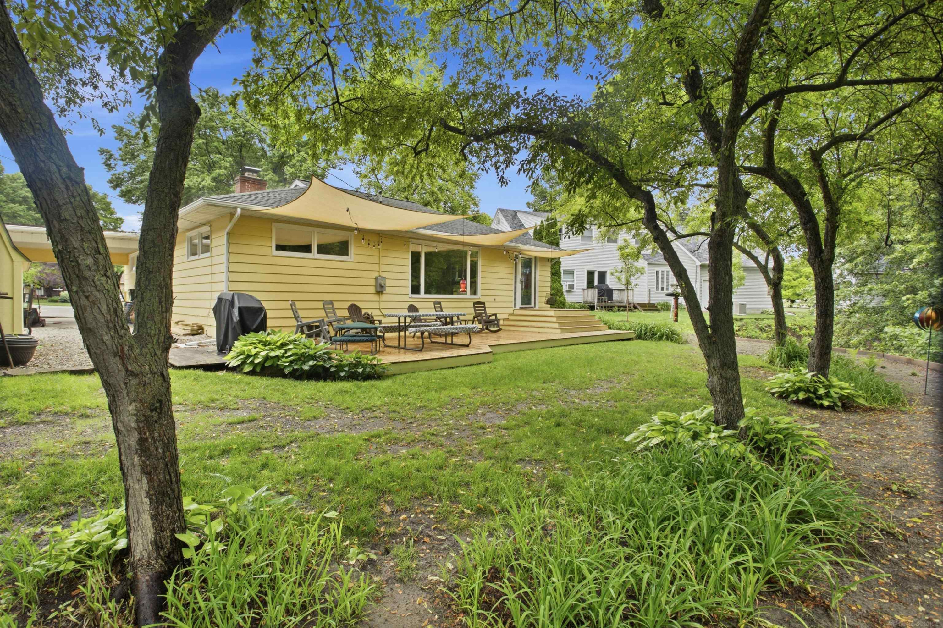 728 Lakeview Drive, Port Huron, MI 48060 — Photo 4