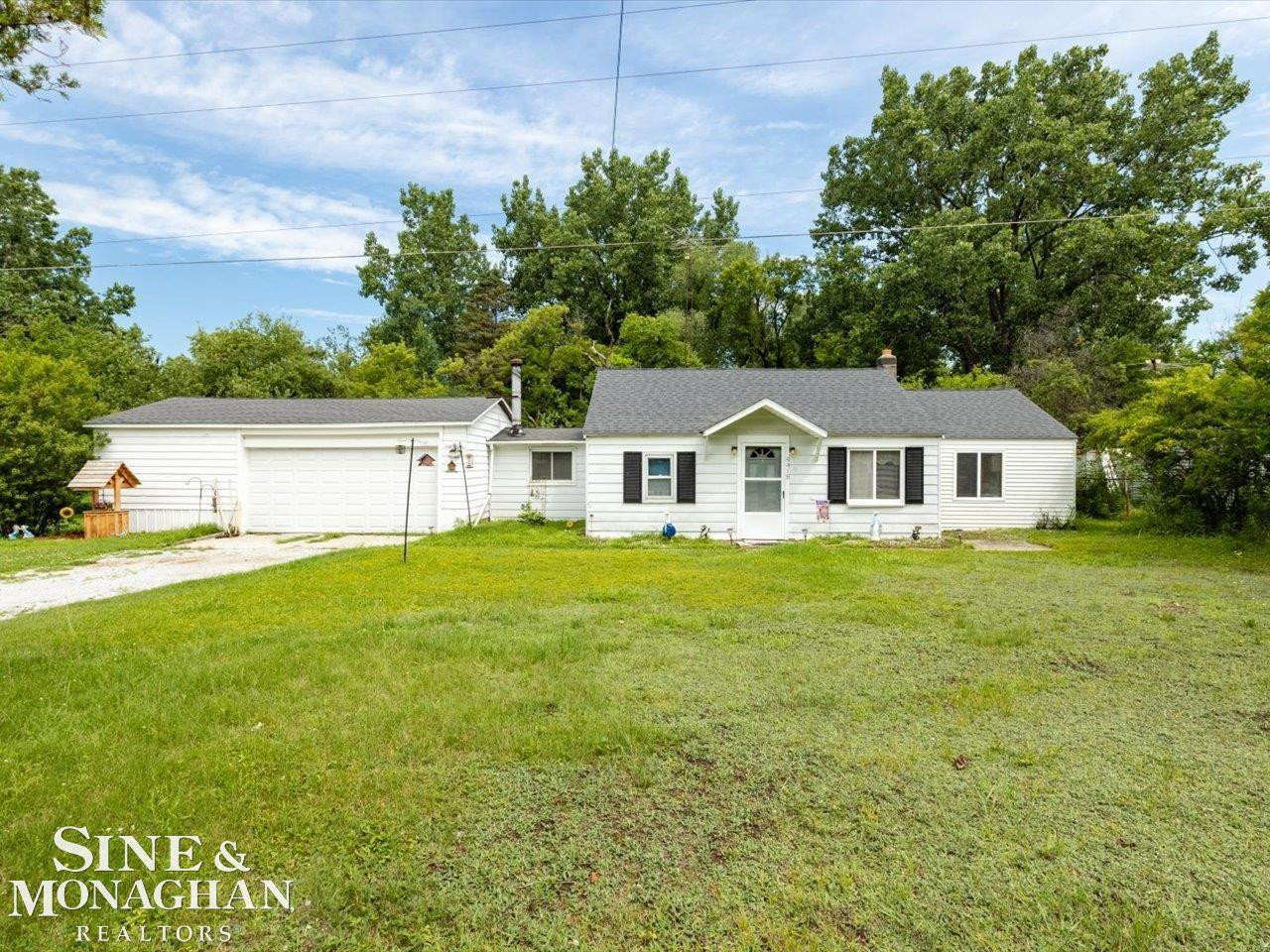 5418 Dove Road, Kimball, MI — front exterior