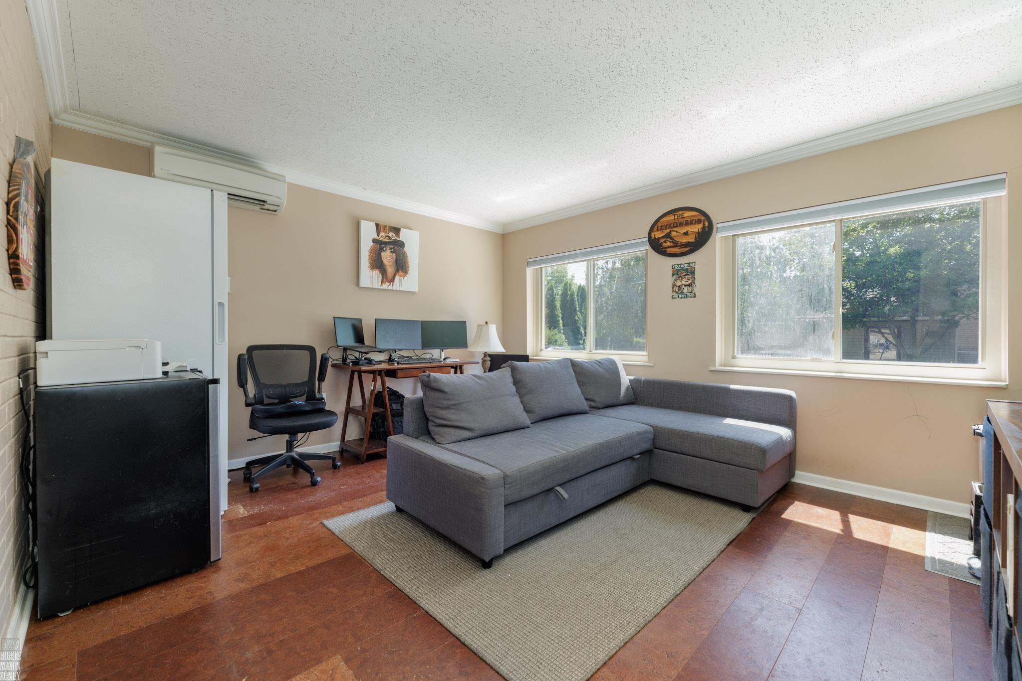 675 Fisher Road, Grosse Pointe, MI 48230 — Photo 18