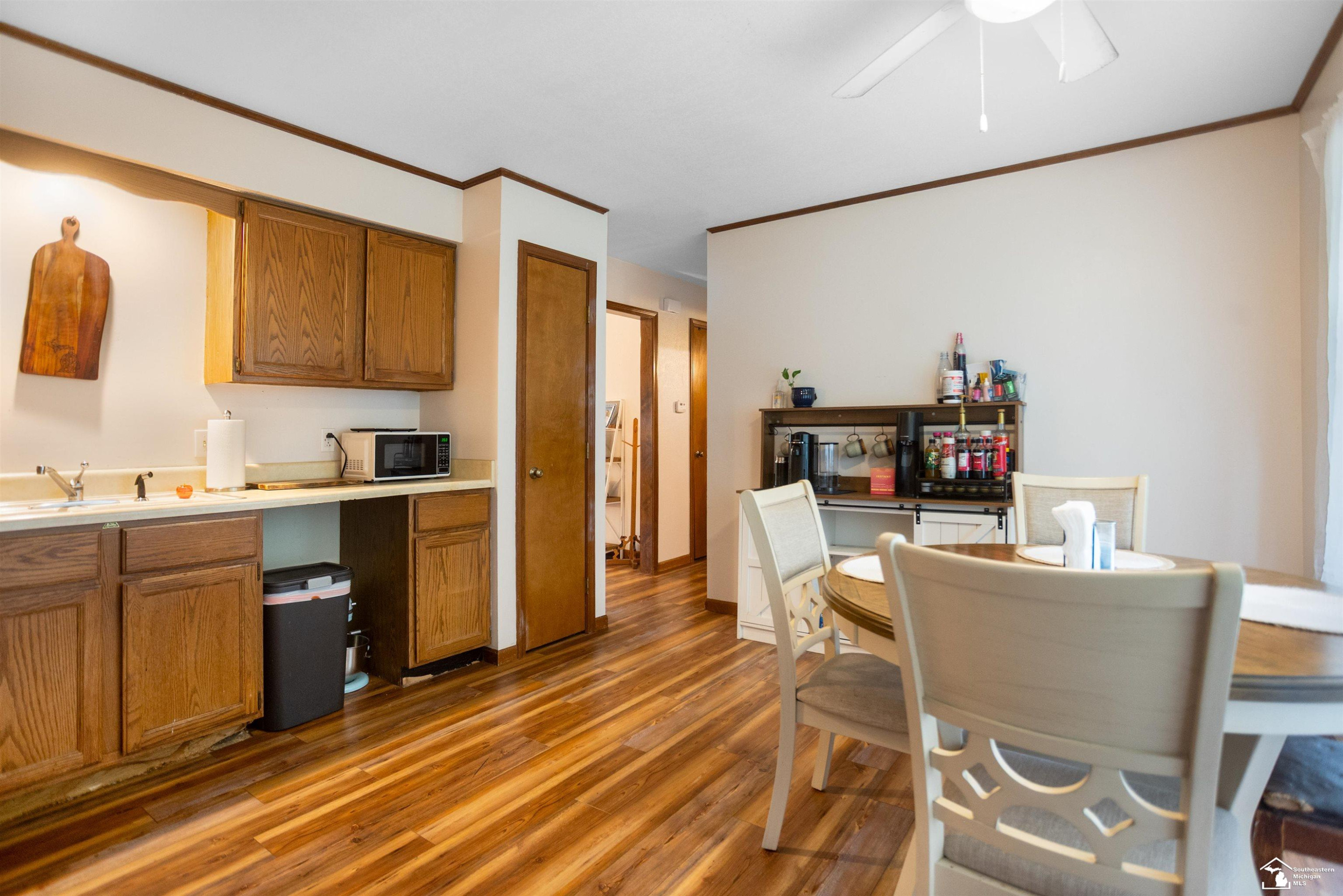 8858 Tanglewood Road, Temperance, MI 48182 — Photo 17