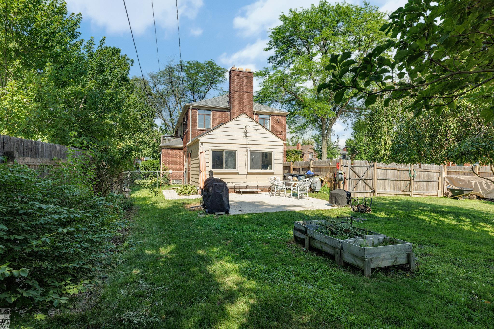 675 Fisher Road, Grosse Pointe, MI 48230 — Photo 40