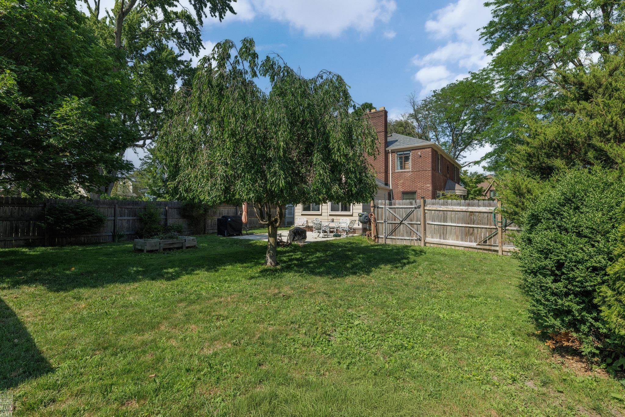 675 Fisher Road, Grosse Pointe, MI 48230 — Photo 44