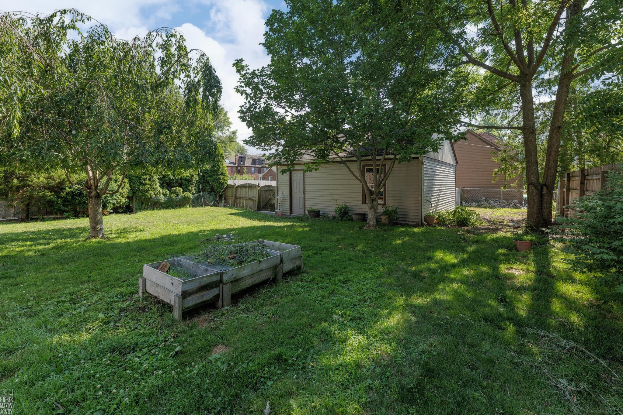 675 Fisher Road, Grosse Pointe, MI 48230 — Photo 45