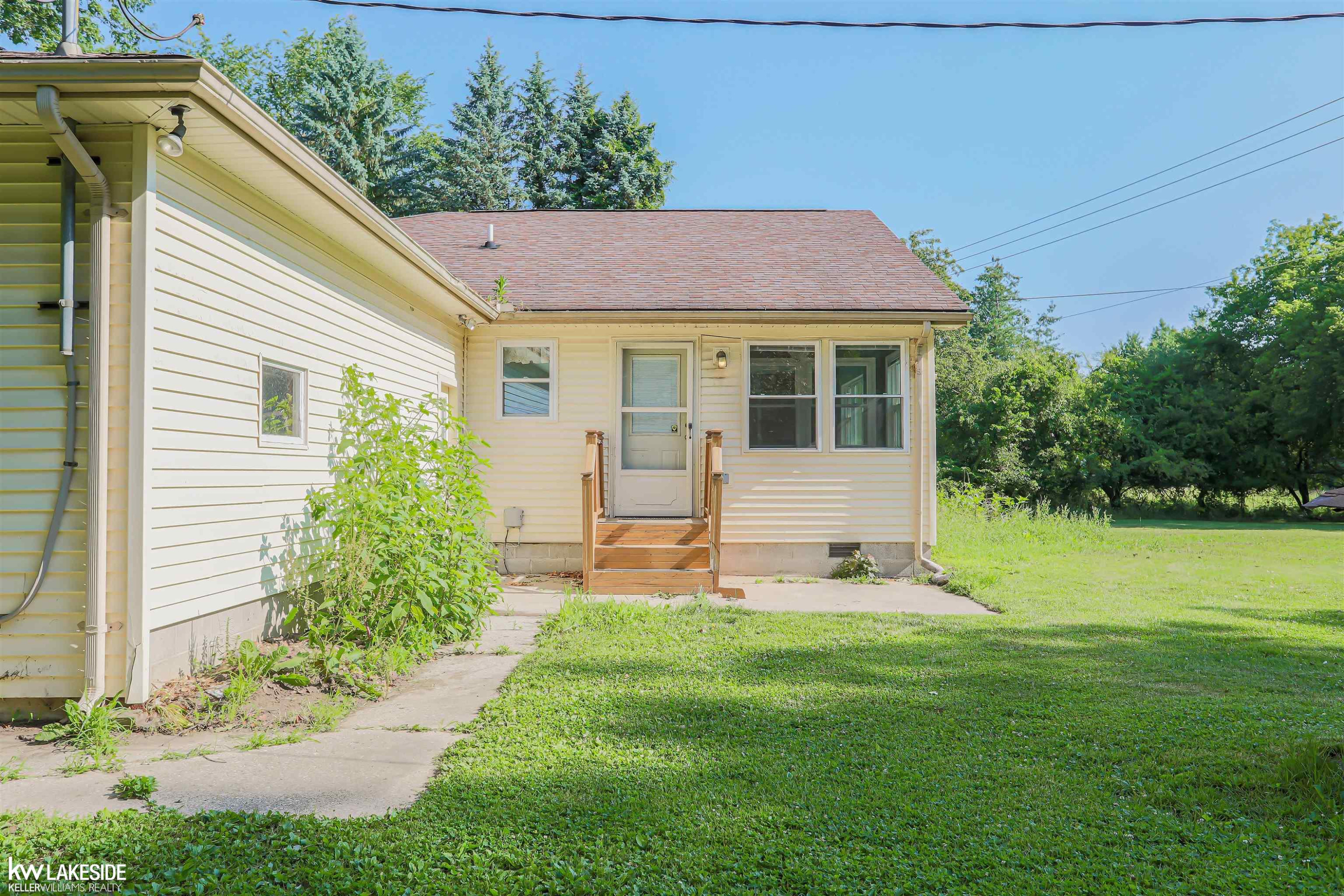 4590 Secord Lake Road, Leonard, MI 48367 — Photo 7