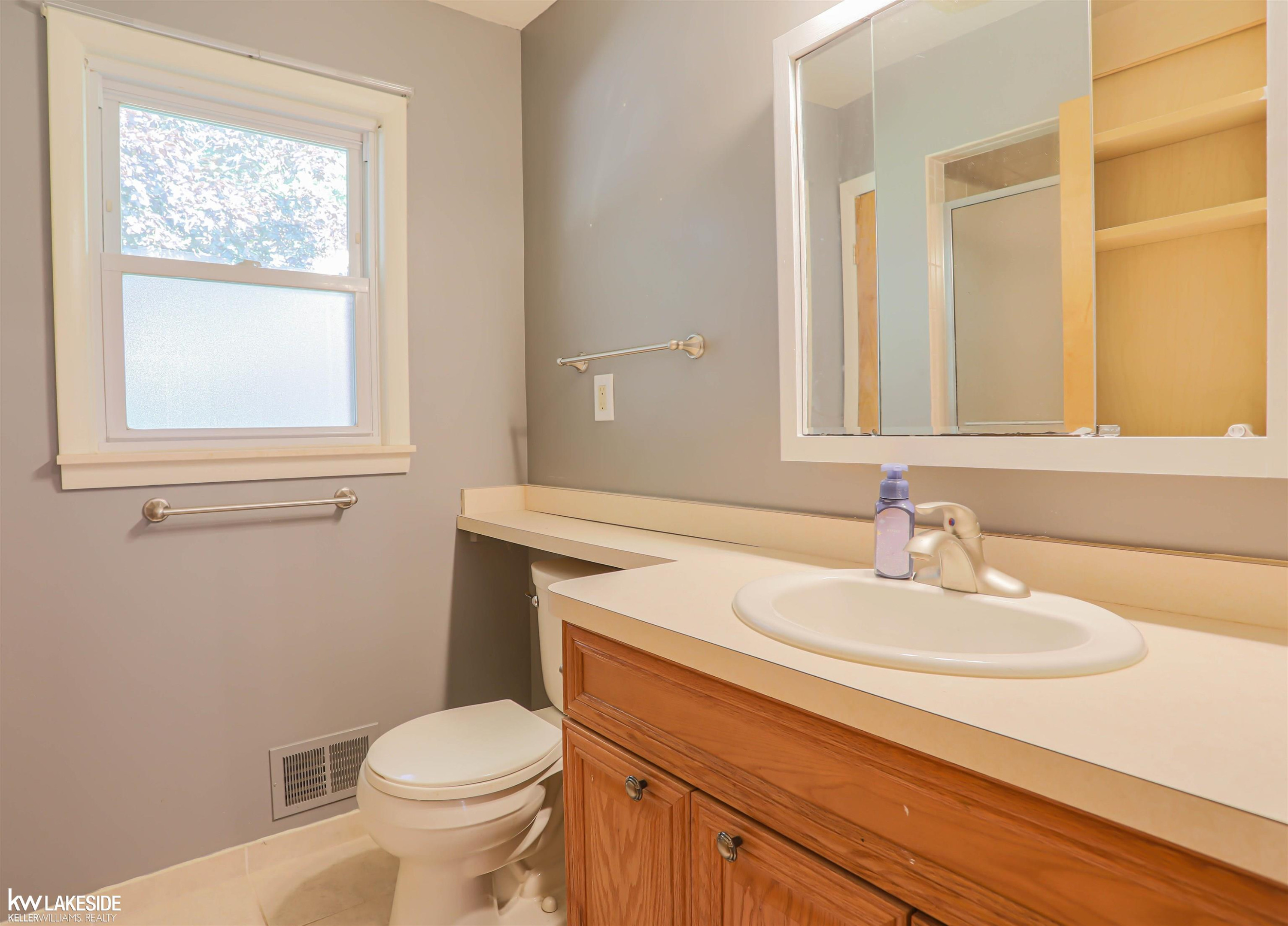 4590 Secord Lake Road, Leonard, MI 48367 — Photo 16