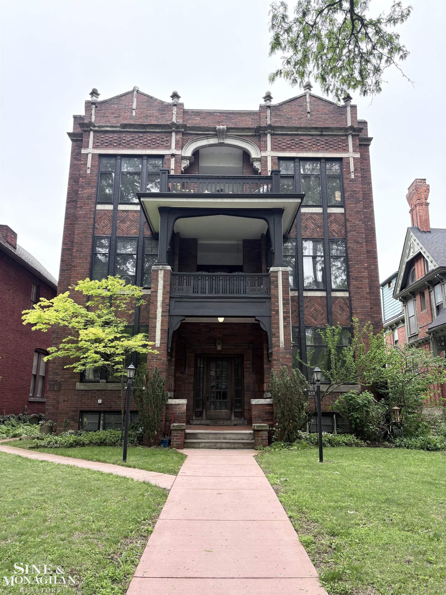 659 W Canfield Street, Unit 5, Detroit, MI 48201 — front exterior
