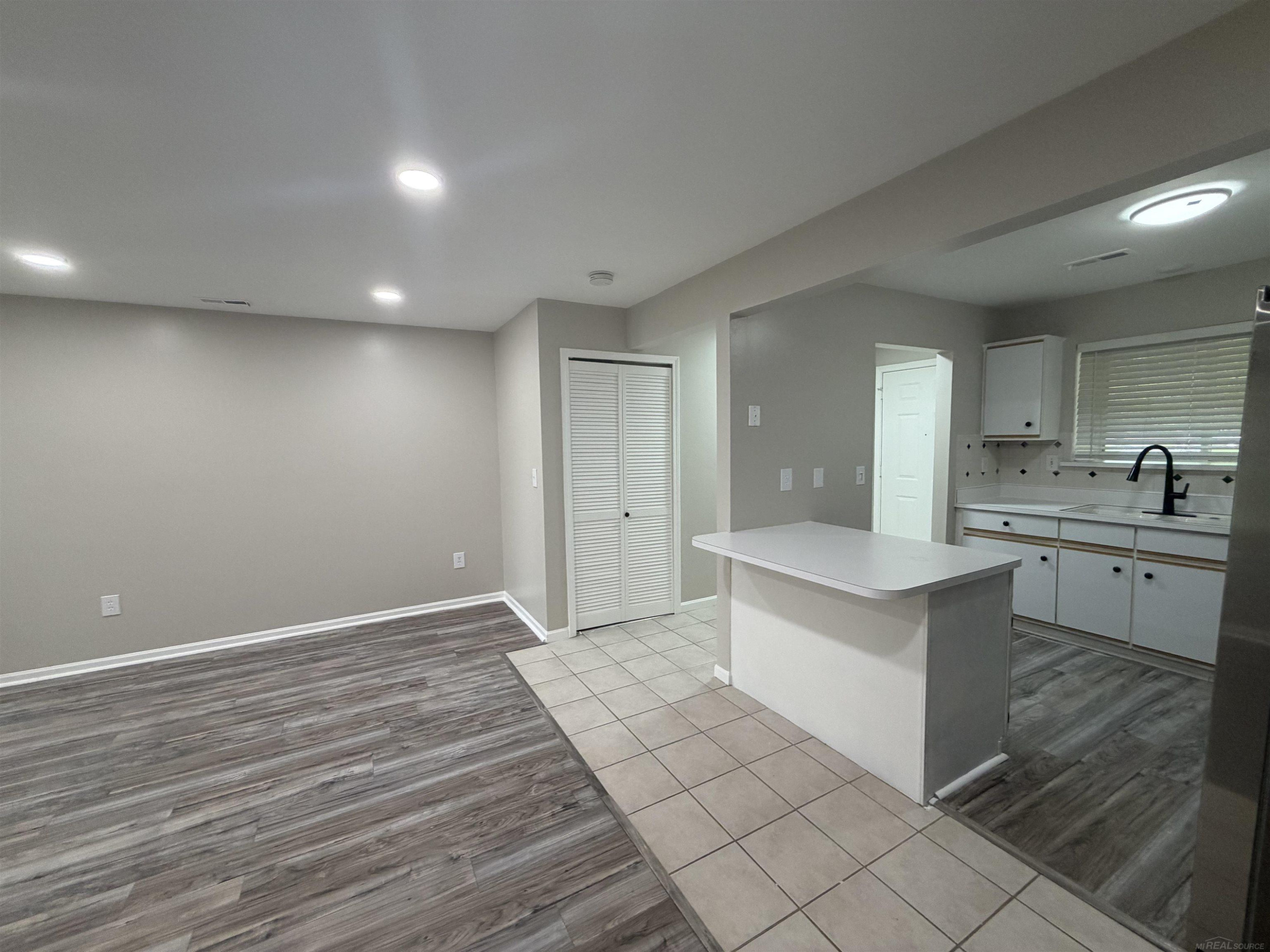 44411 Sunnyside Drive, Sterling Heights, MI 48313 — Photo 7