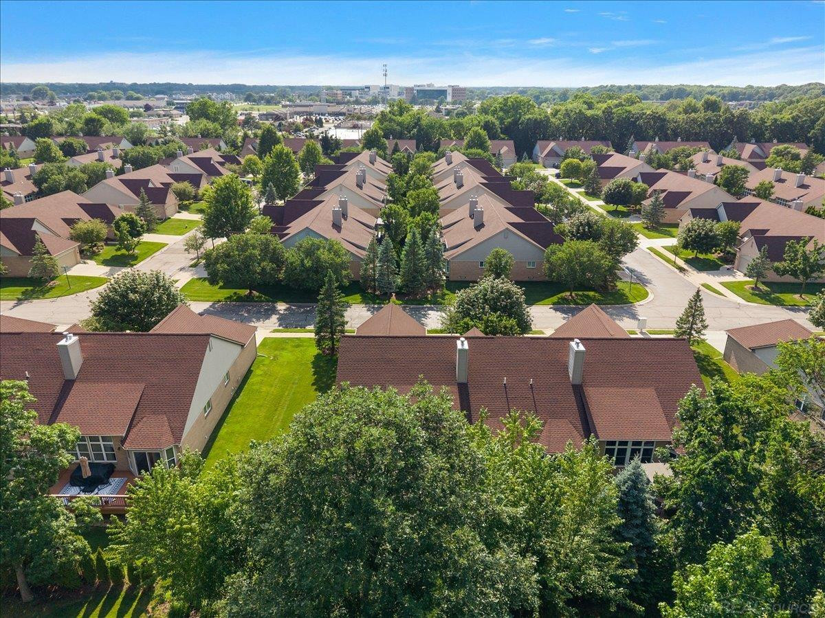 43350 Cove Drive, Clinton Twp, MI 48038 — Photo 54