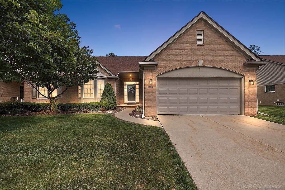 43350 Cove Drive, Clinton Twp, MI 48038 — Photo 2