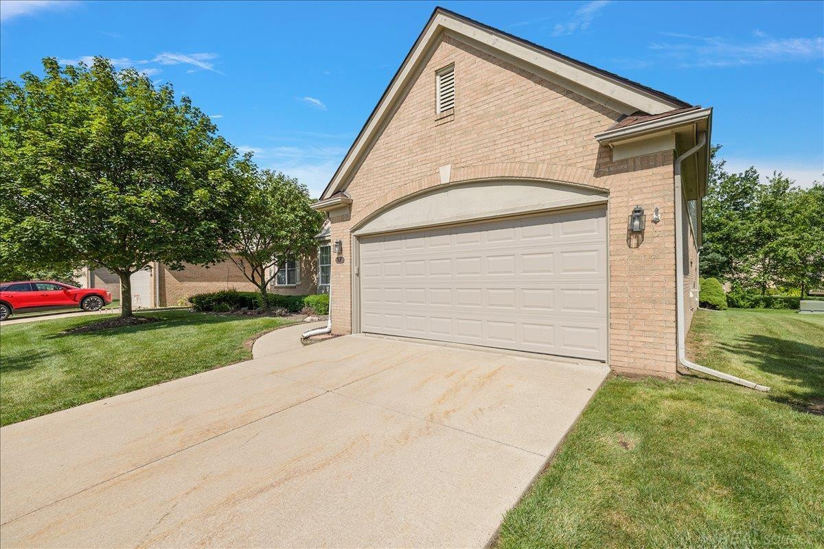 43350 Cove Drive, Clinton Twp, MI 48038 — Photo 3