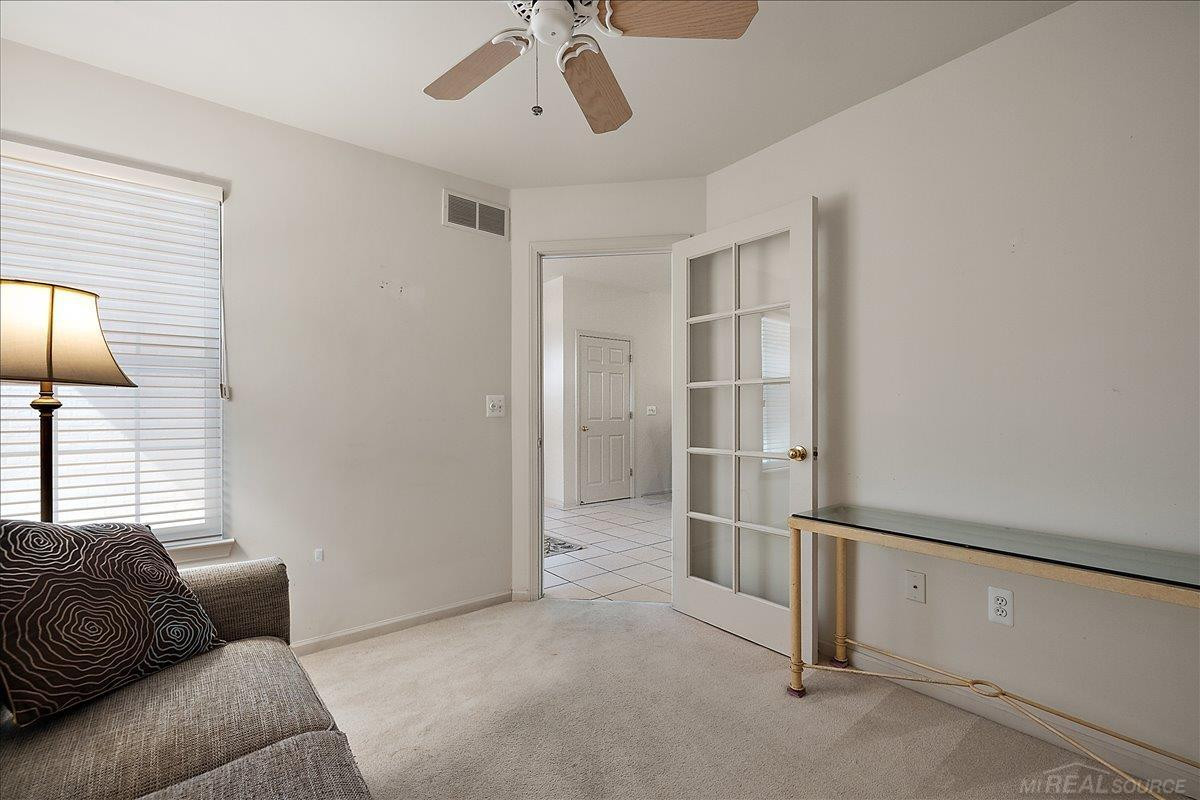 43350 Cove Drive, Clinton Twp, MI 48038 — Photo 21
