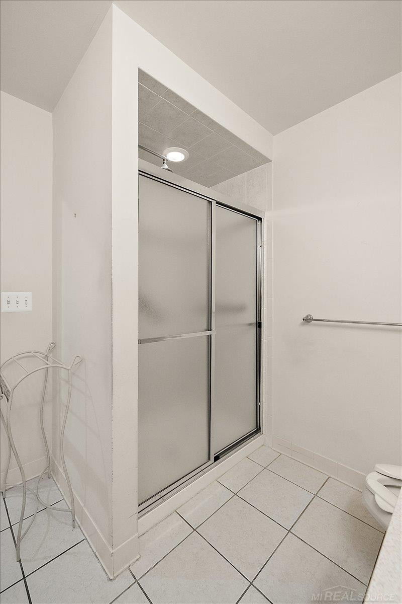 43350 Cove Drive, Clinton Twp, MI 48038 — Photo 28