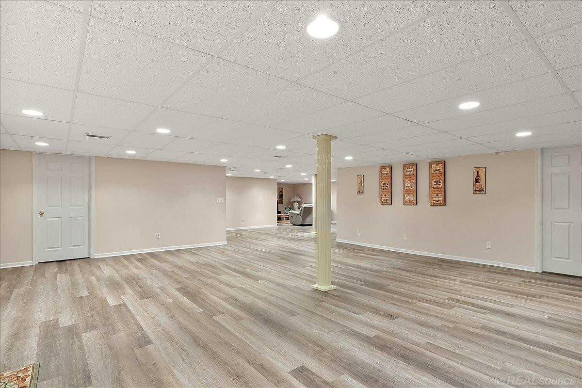43350 Cove Drive, Clinton Twp, MI 48038 — Photo 39