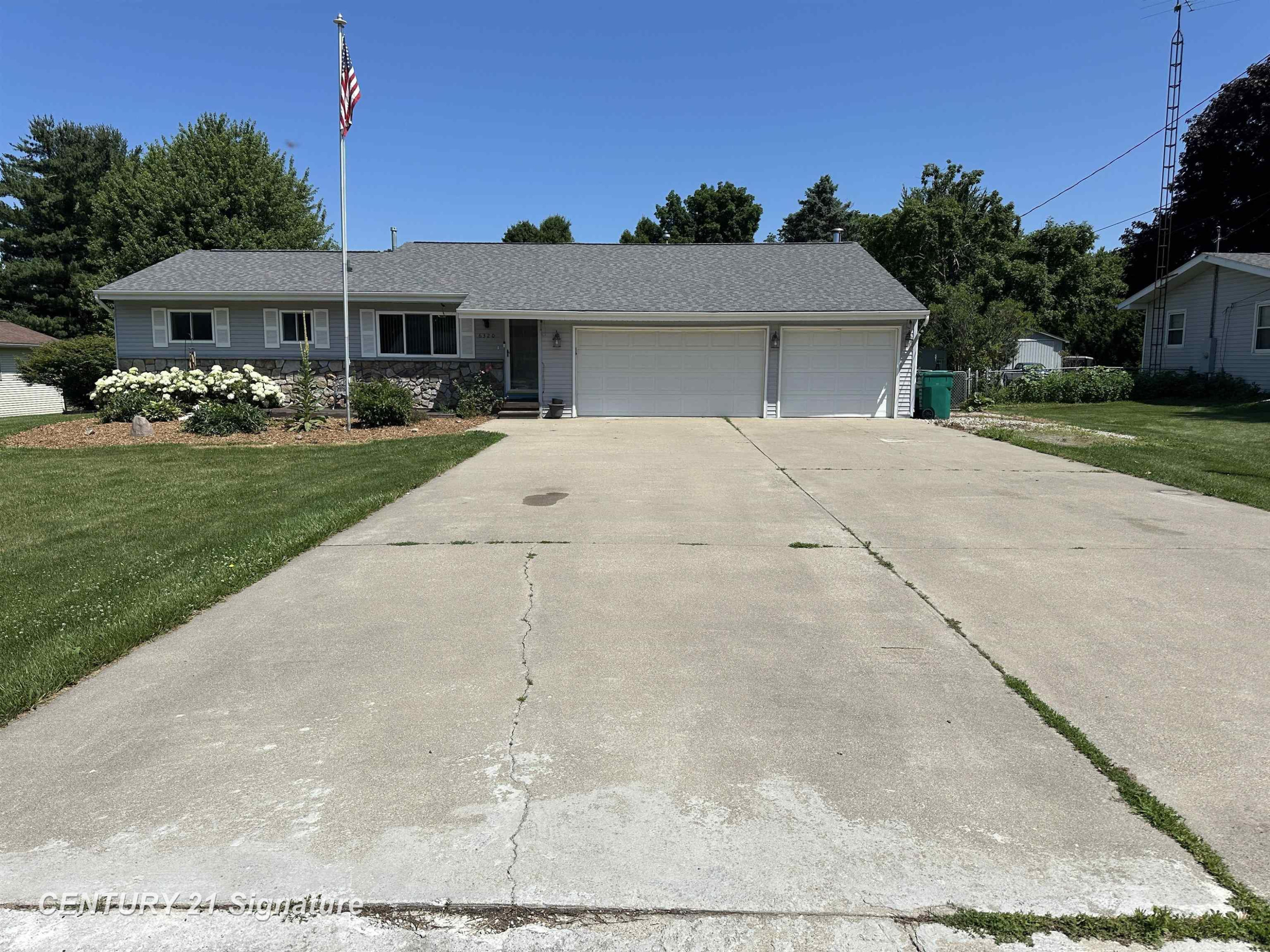 6320 W Frances Road, Clio, MI 48420 — Photo 2