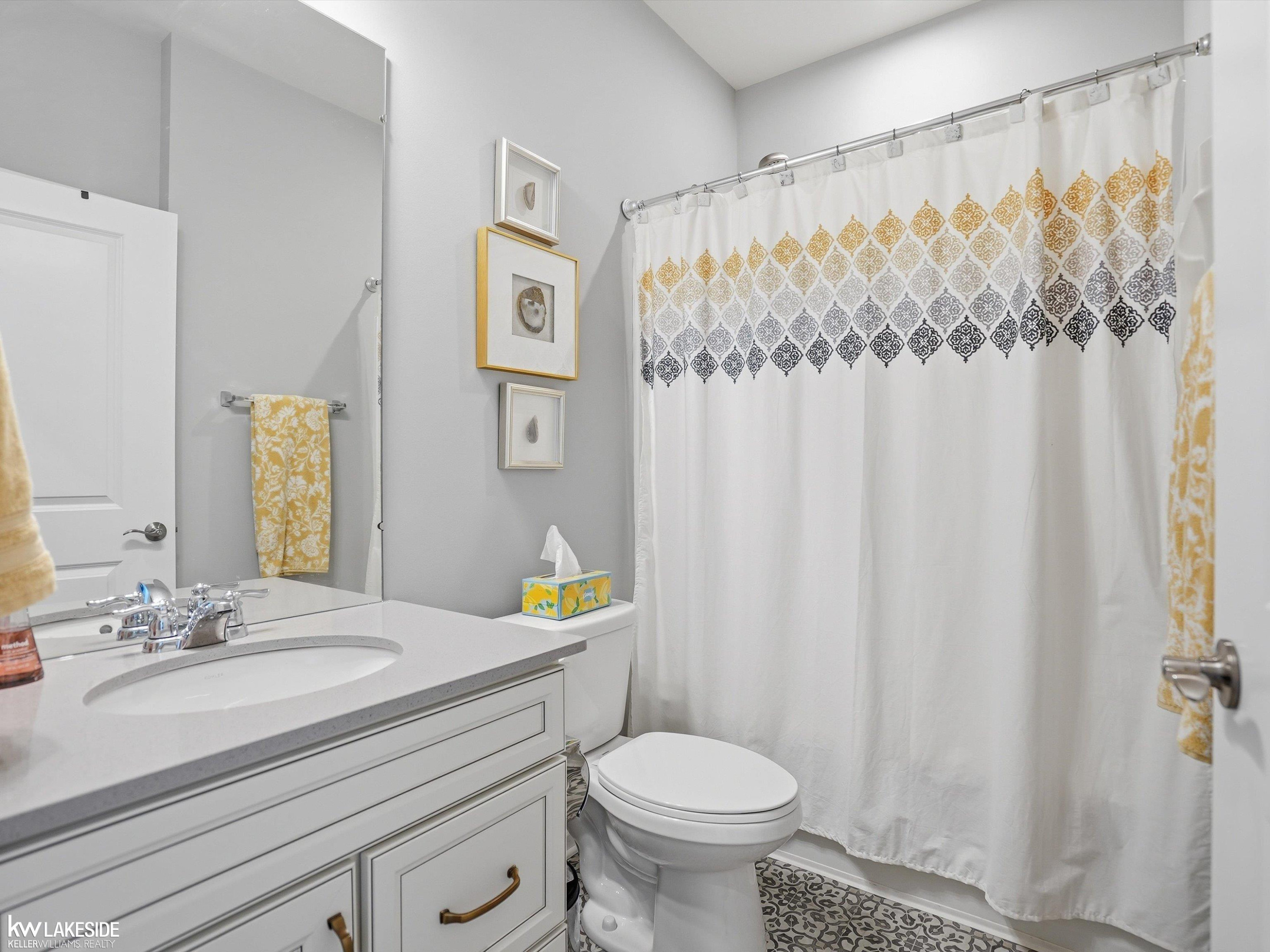 40617 TULIP TRCE, Clinton Twp, MI 48036 — Photo 25
