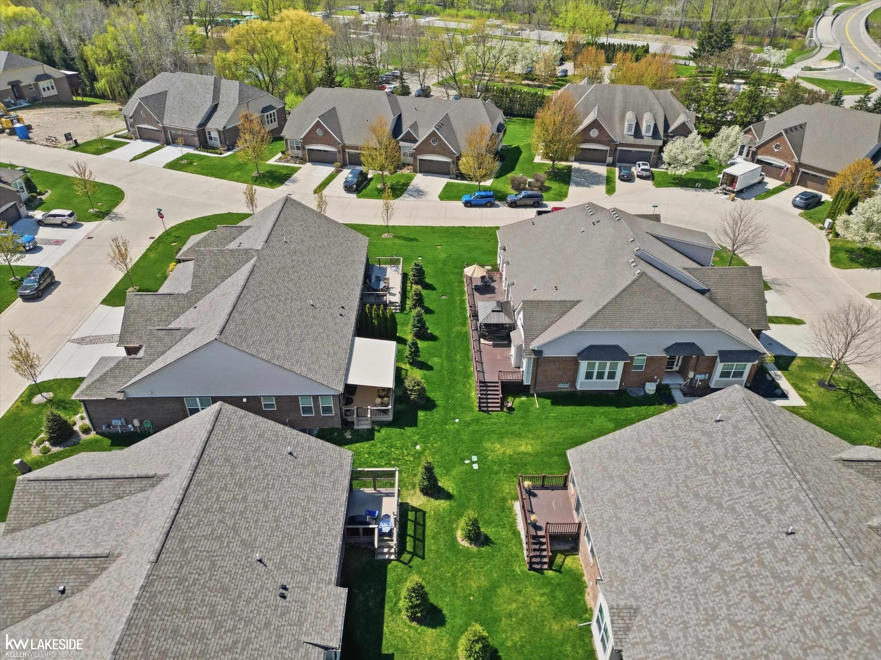 40617 TULIP TRCE, Clinton Twp, MI 48036 — Photo 43